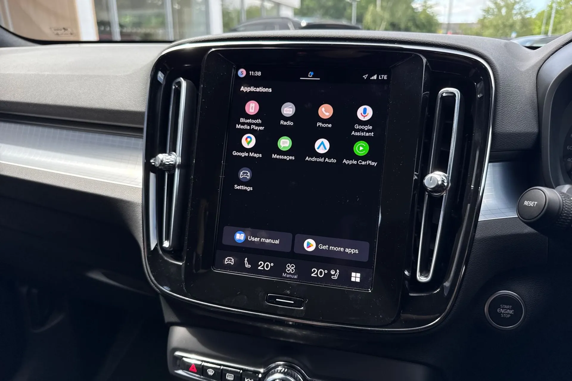 Volvo XC40 thumbnail image number 39