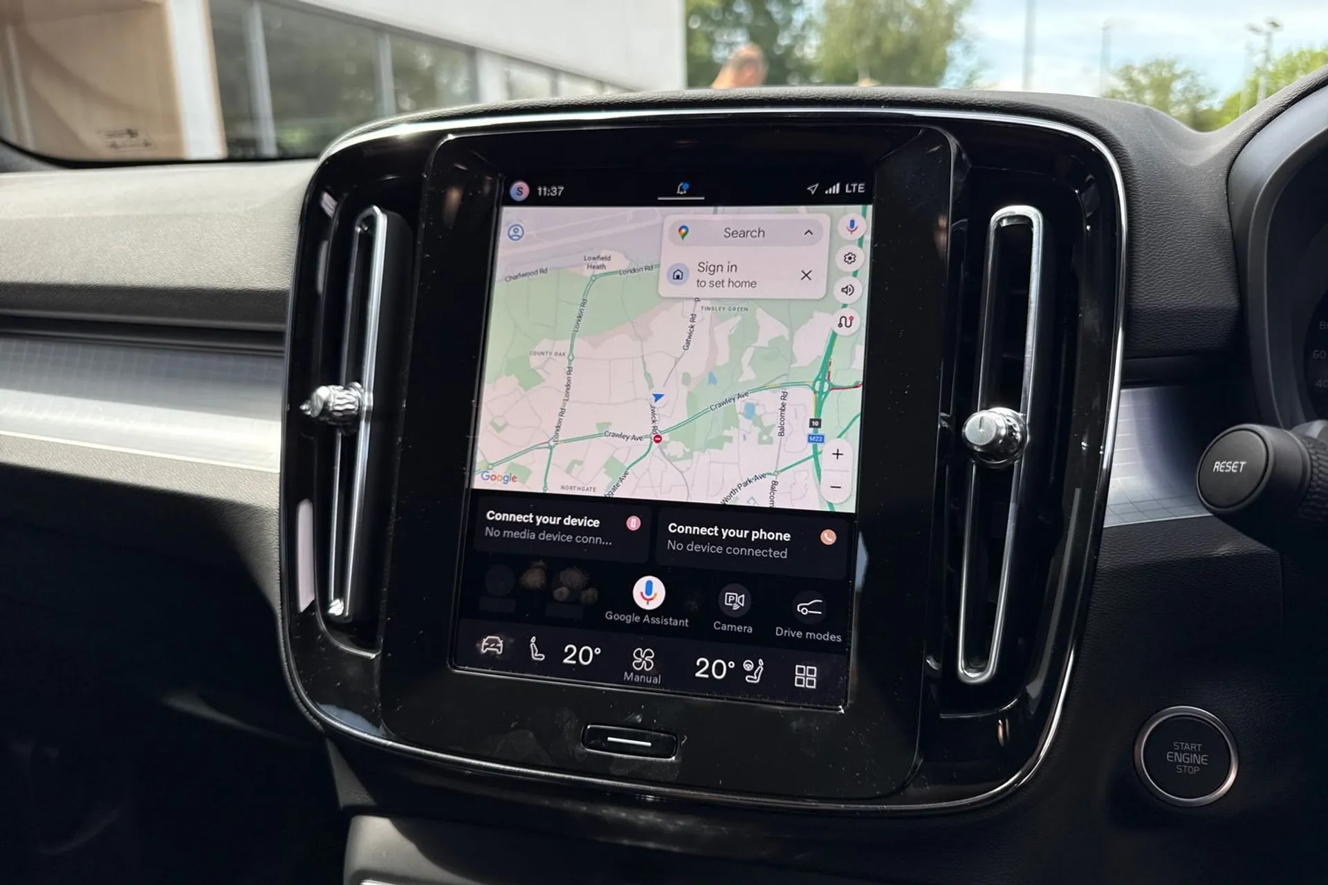 Volvo XC40 thumbnail image number 5