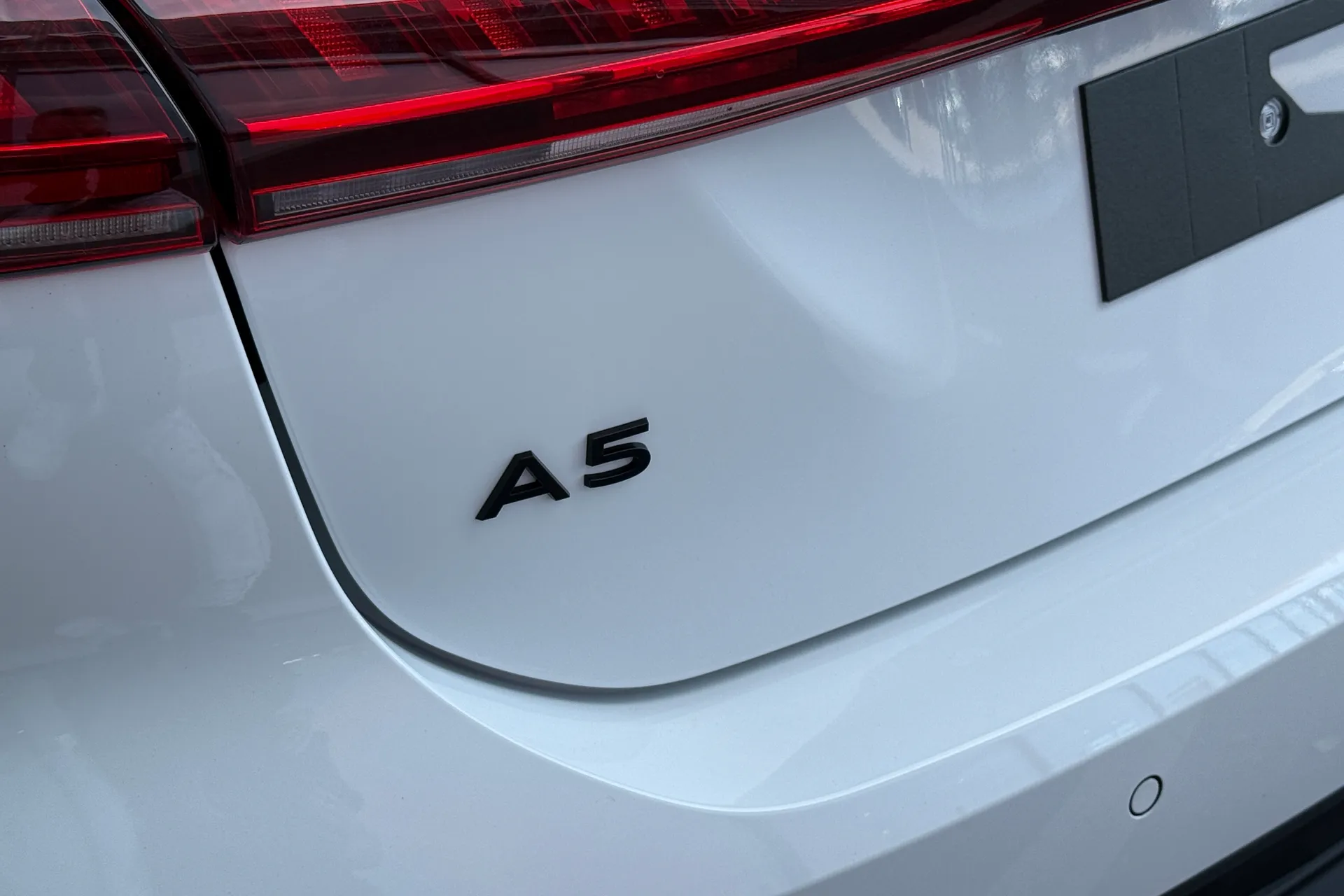 Audi A5 thumbnail image number 37