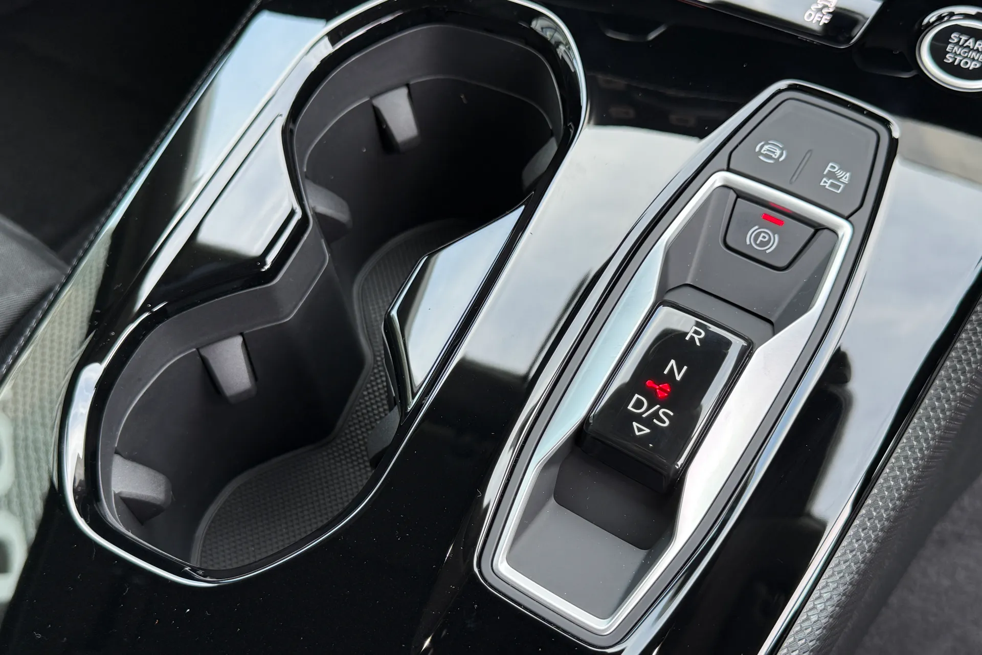 Audi A5 thumbnail image number 36