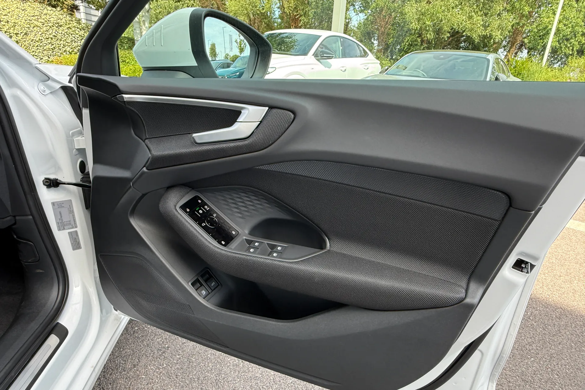 Audi A5 thumbnail image number 47