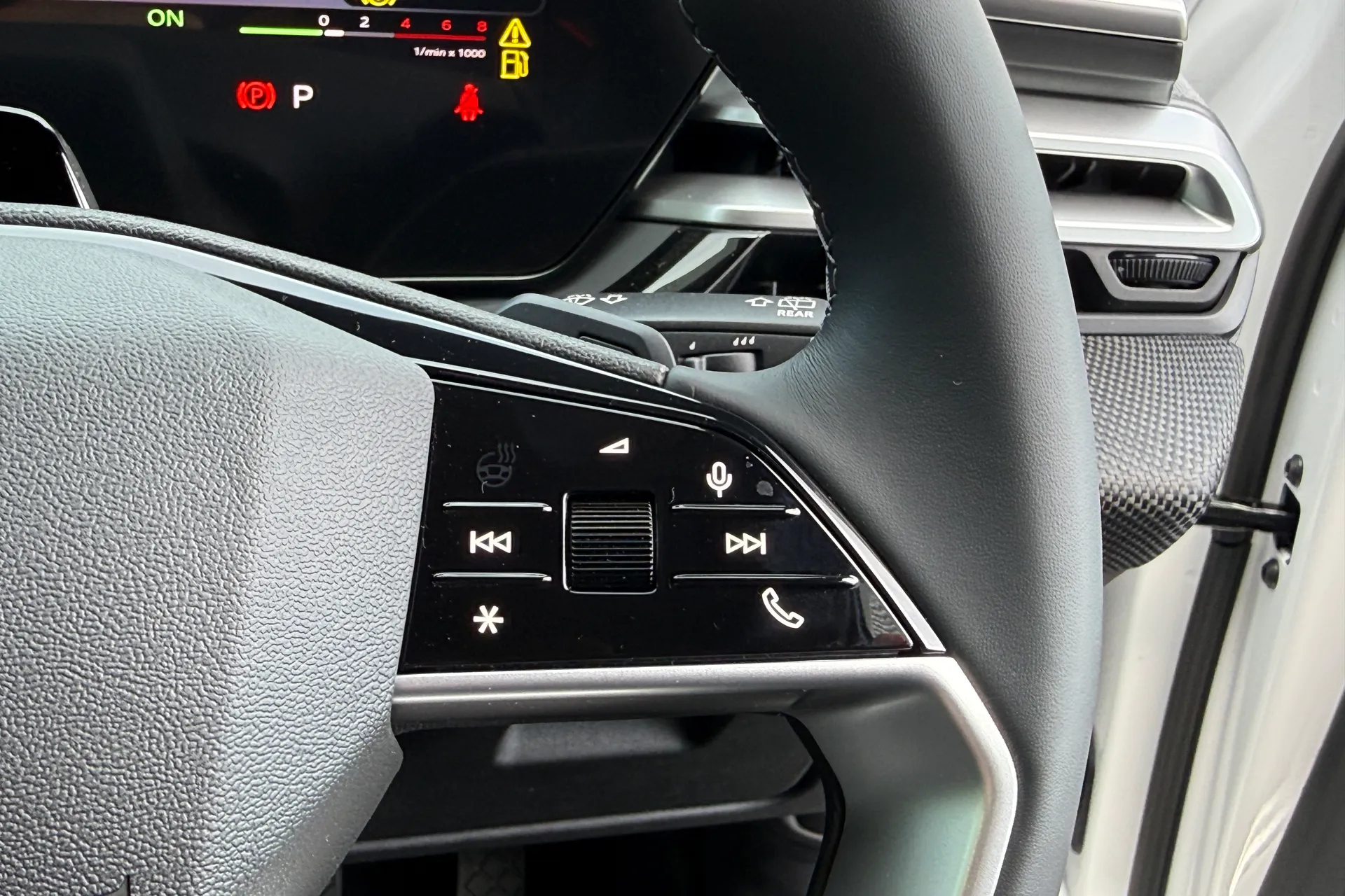 Audi A5 thumbnail image number 41