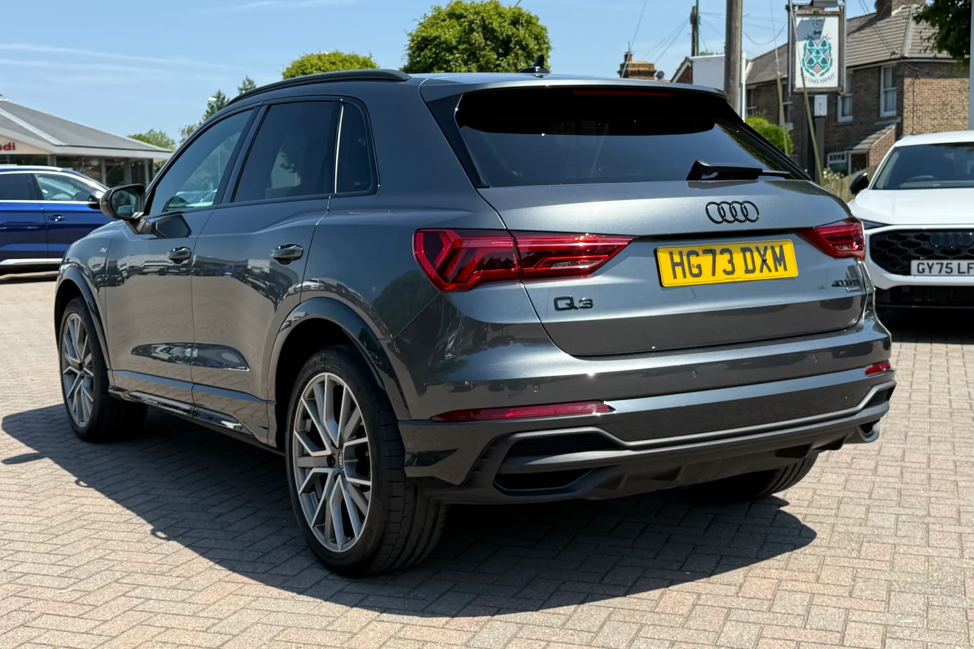 Audi Q3 thumbnail image number 34