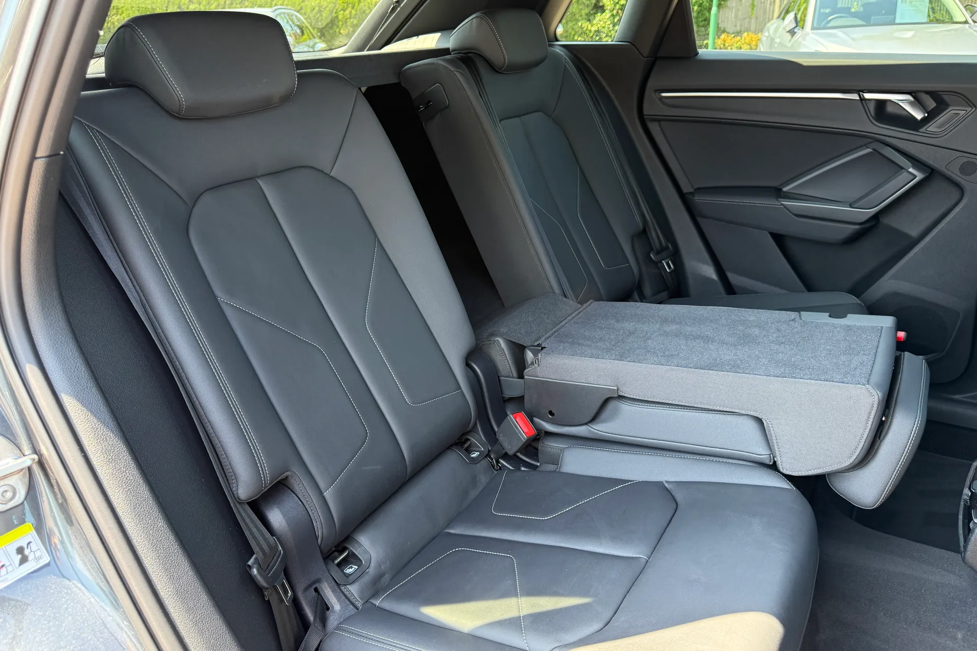 Audi Q3 thumbnail image number 47