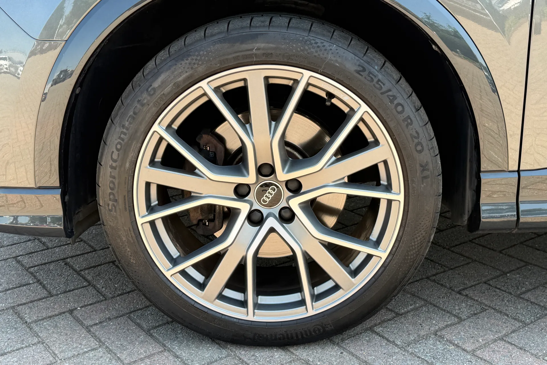 Audi Q3 thumbnail image number 48
