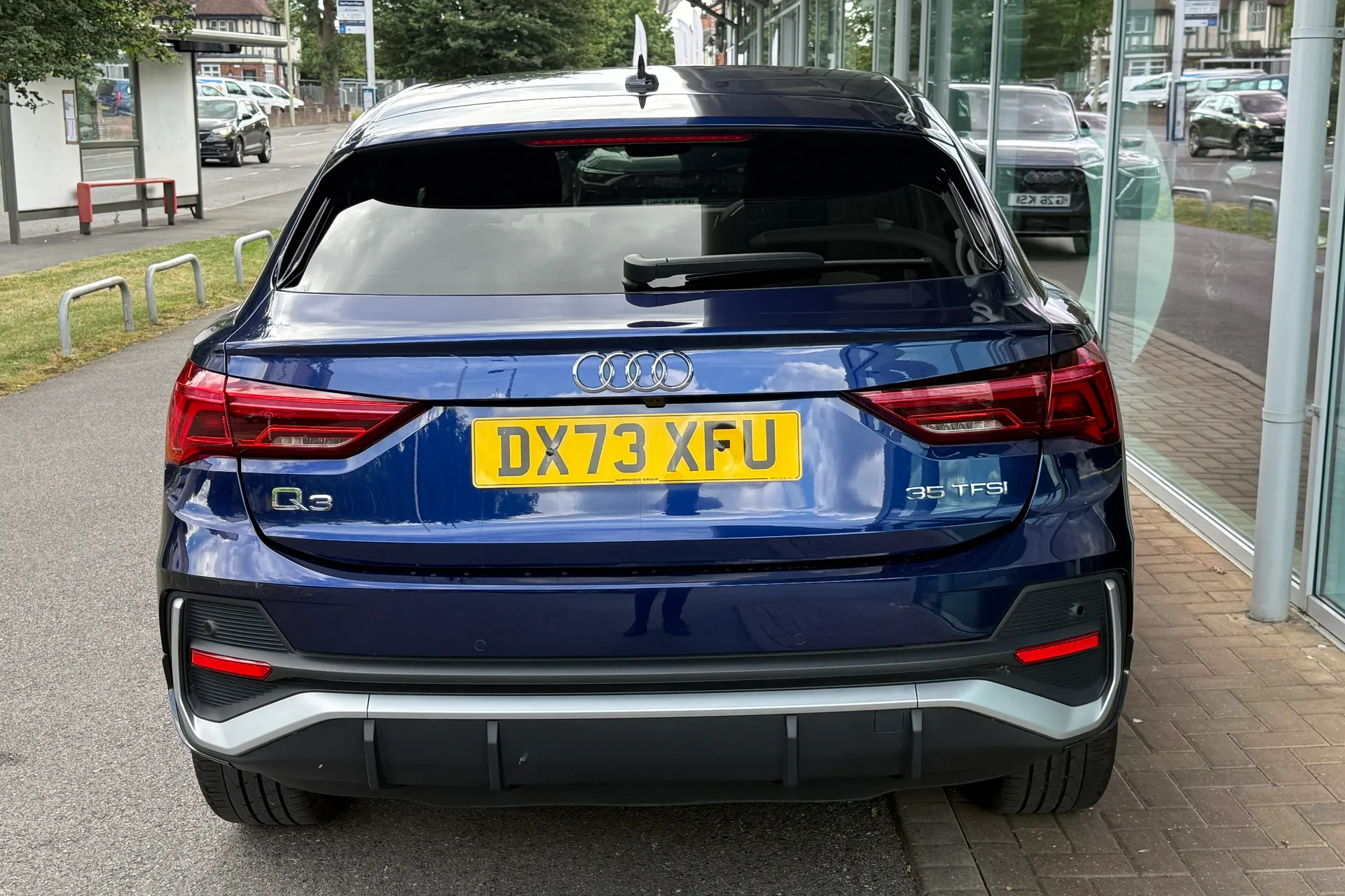 Audi Q3 thumbnail image number 46