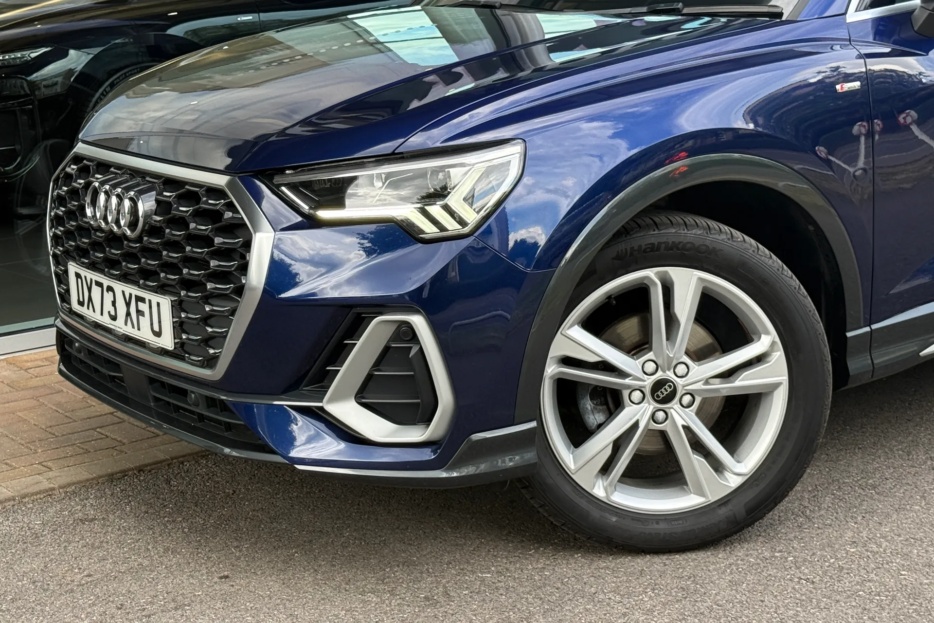 Audi Q3 thumbnail image number 54