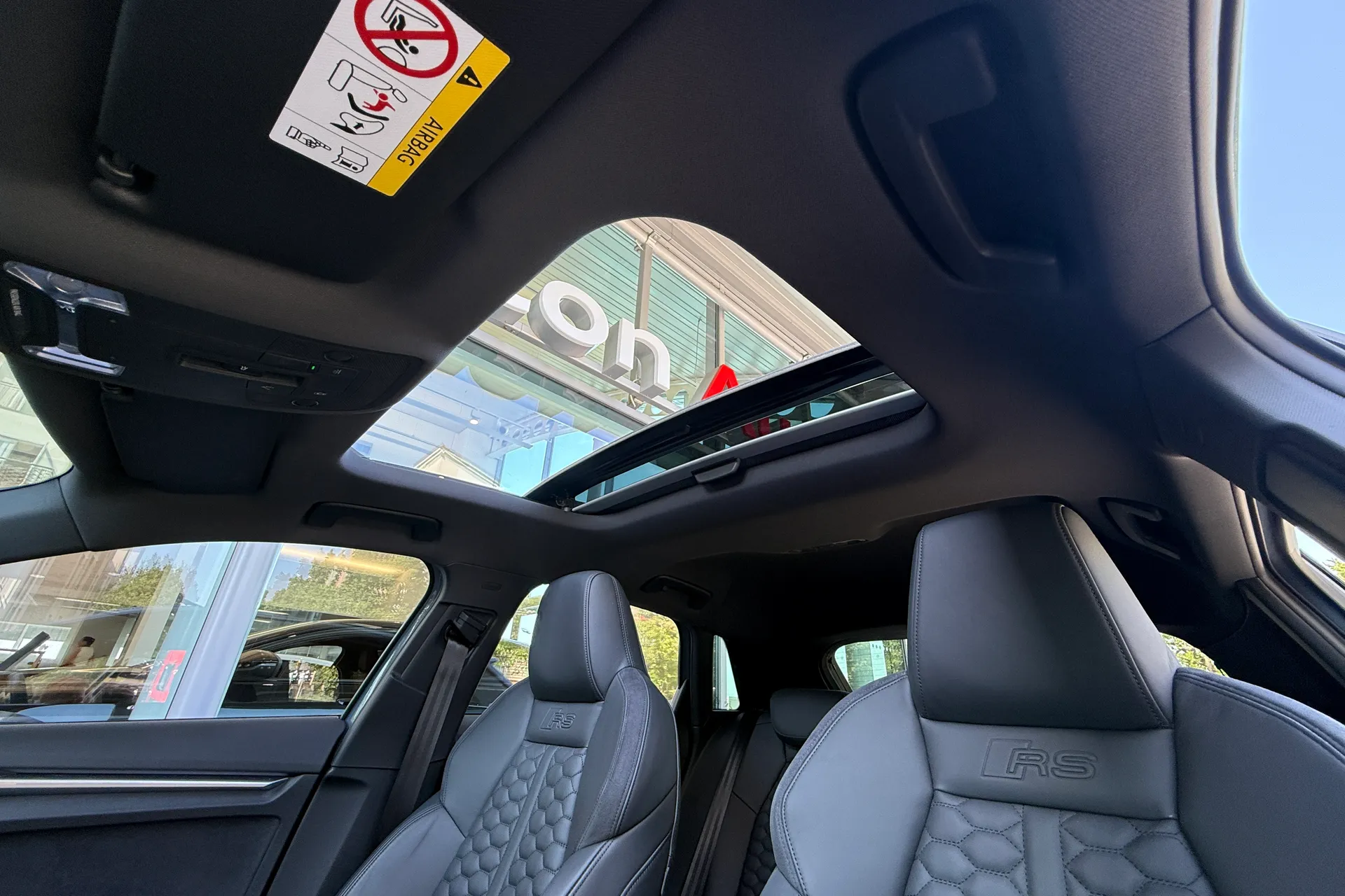 Audi RS3 thumbnail image number 62