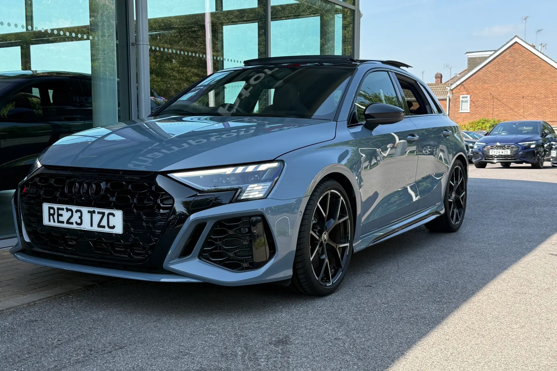Audi RS3 thumbnail image number 64