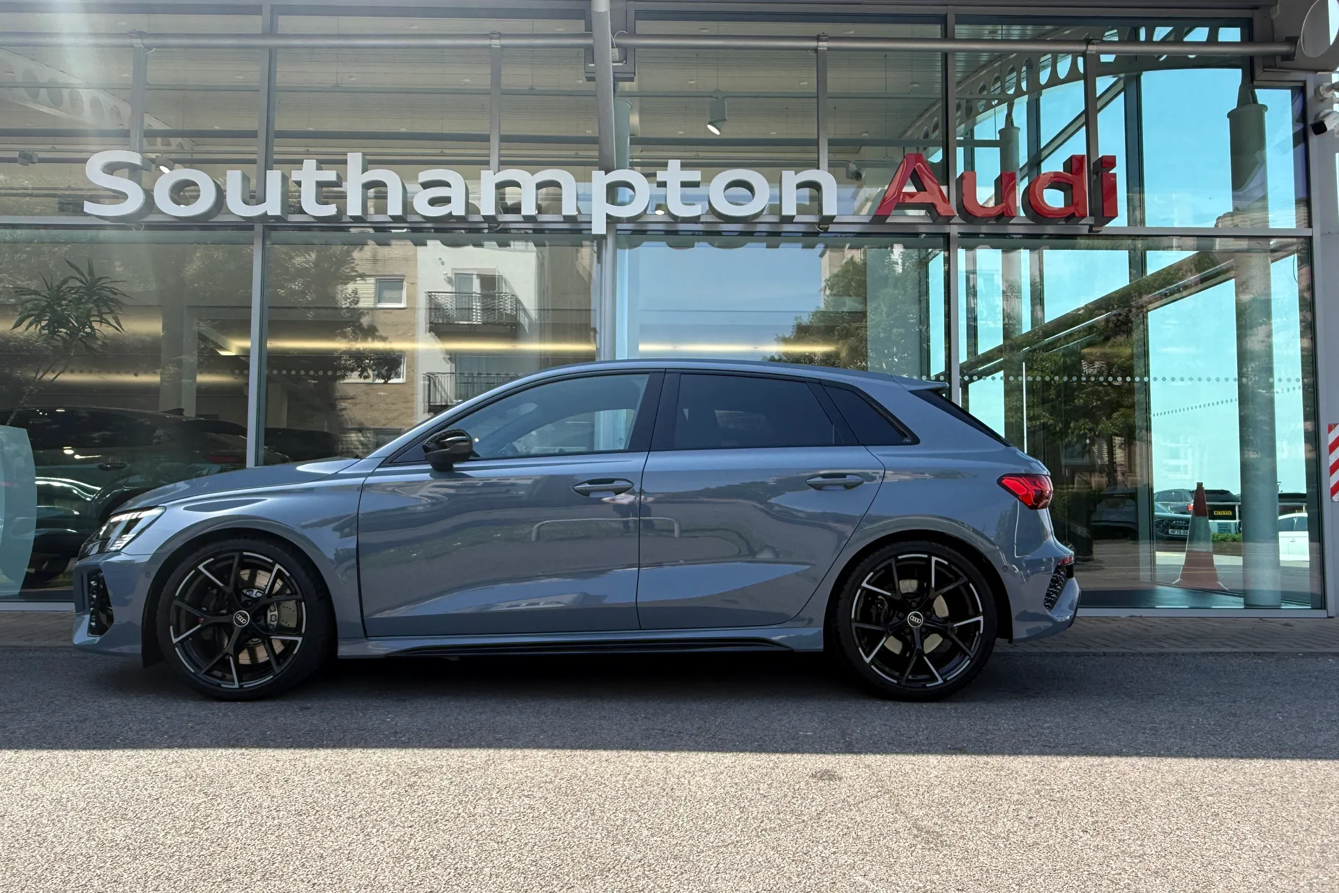 Audi RS3 thumbnail image number 52