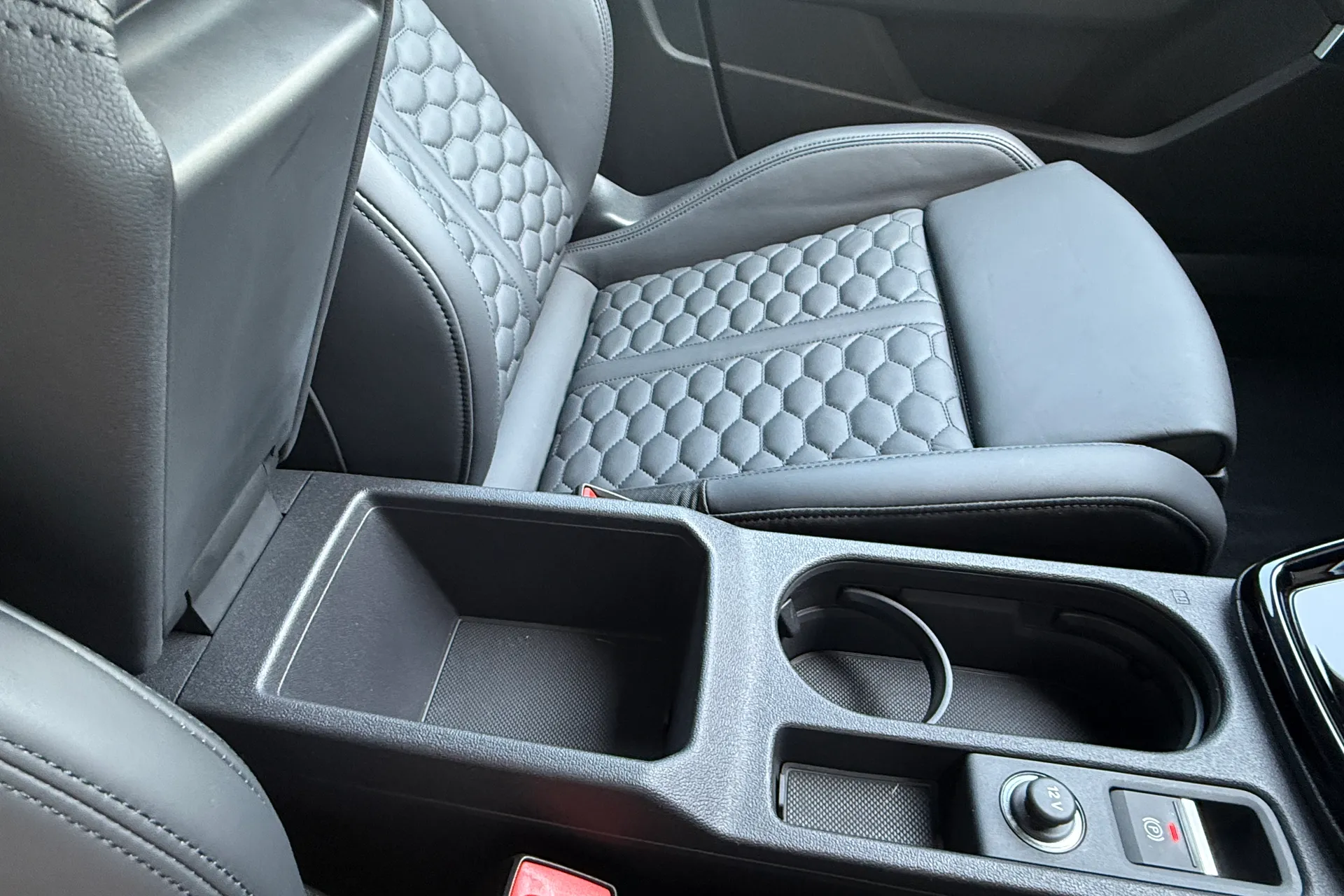 Audi RS3 thumbnail image number 33