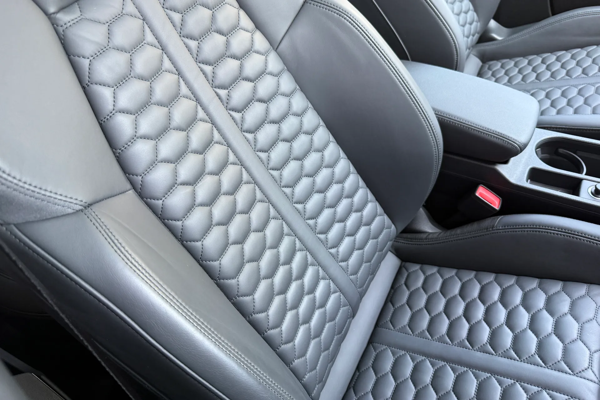 Audi RS3 thumbnail image number 41