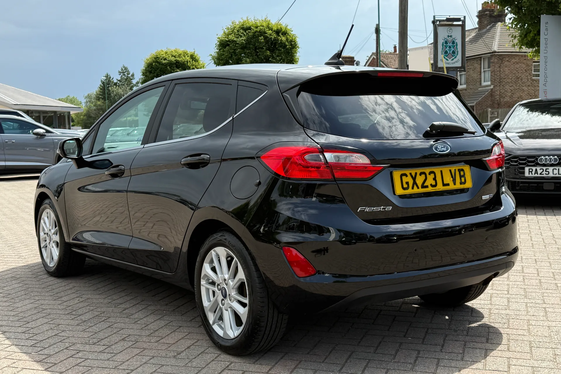 FORD FIESTA thumbnail image number 30