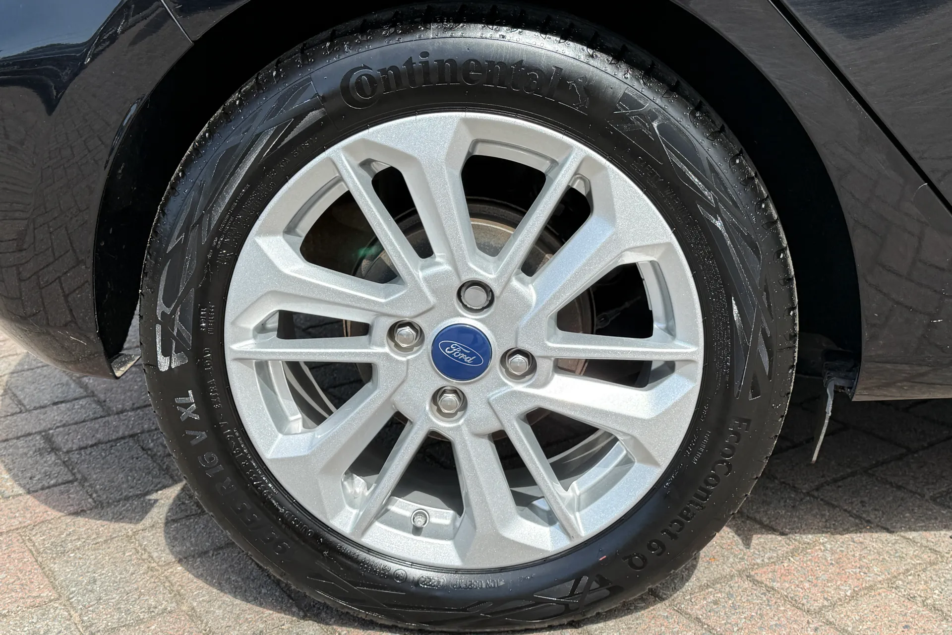 FORD FIESTA thumbnail image number 42