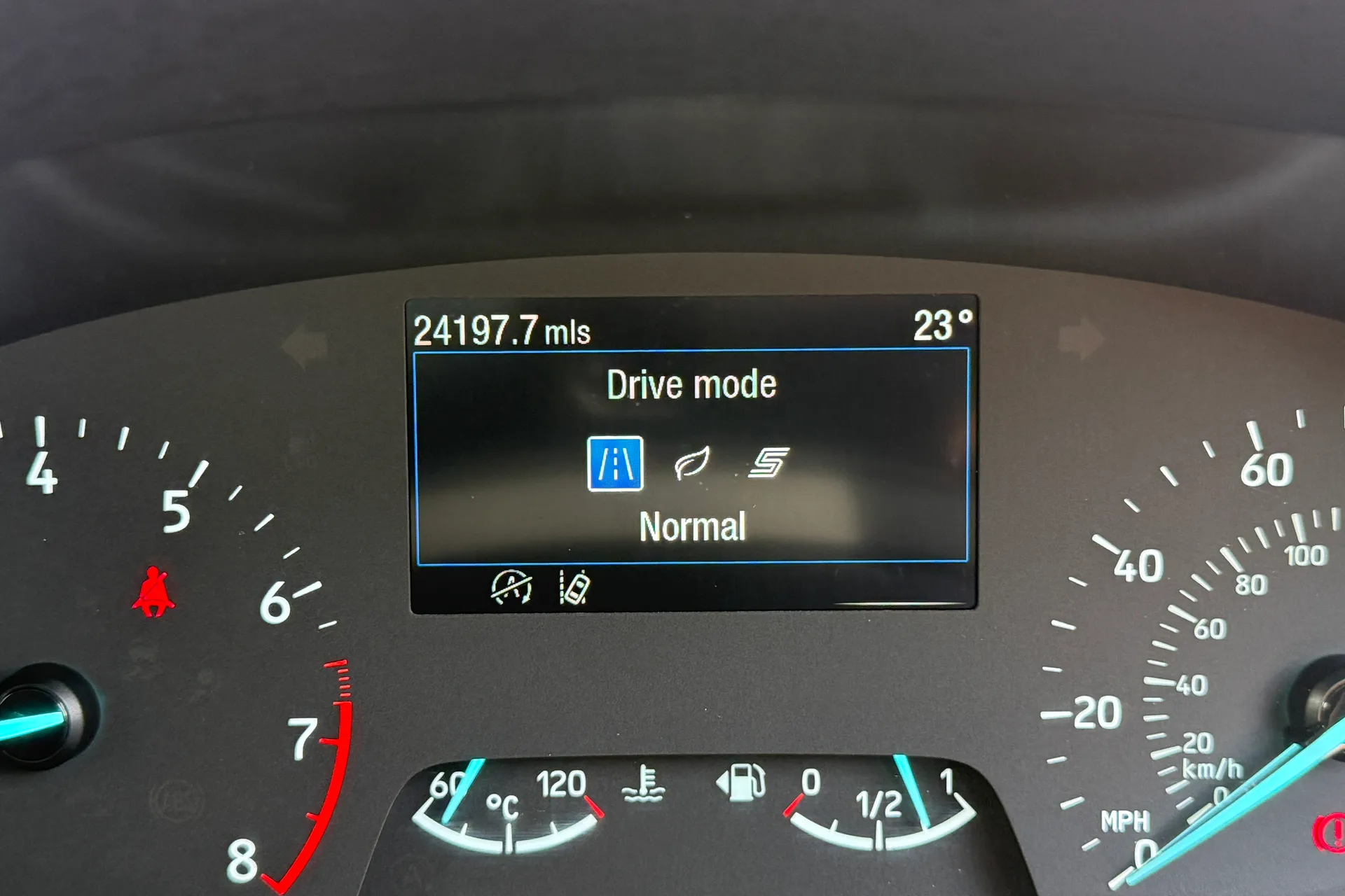 FORD FIESTA thumbnail image number 13