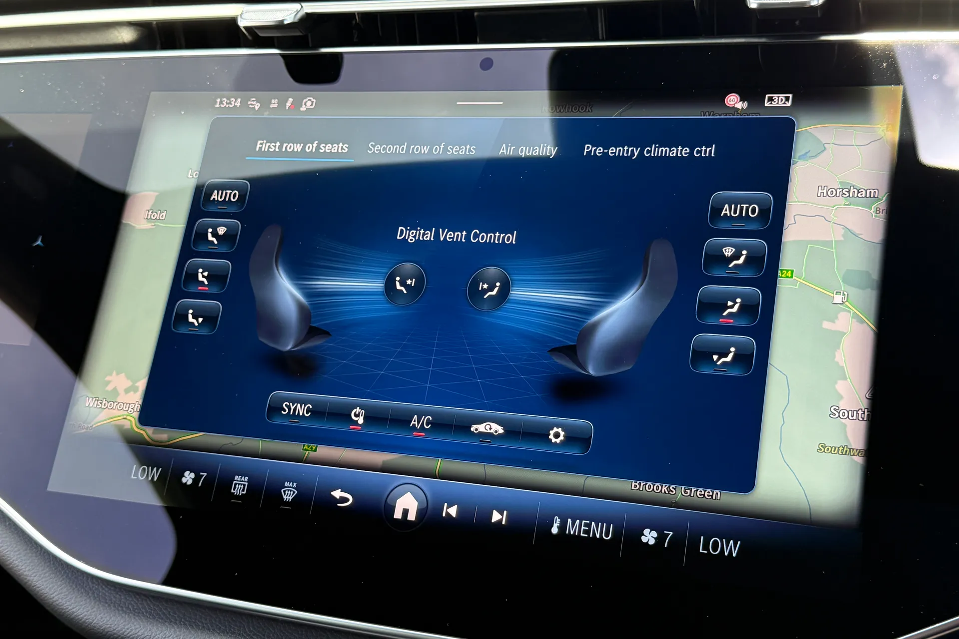 MERCEDES-BENZ E CLASS thumbnail image number 14