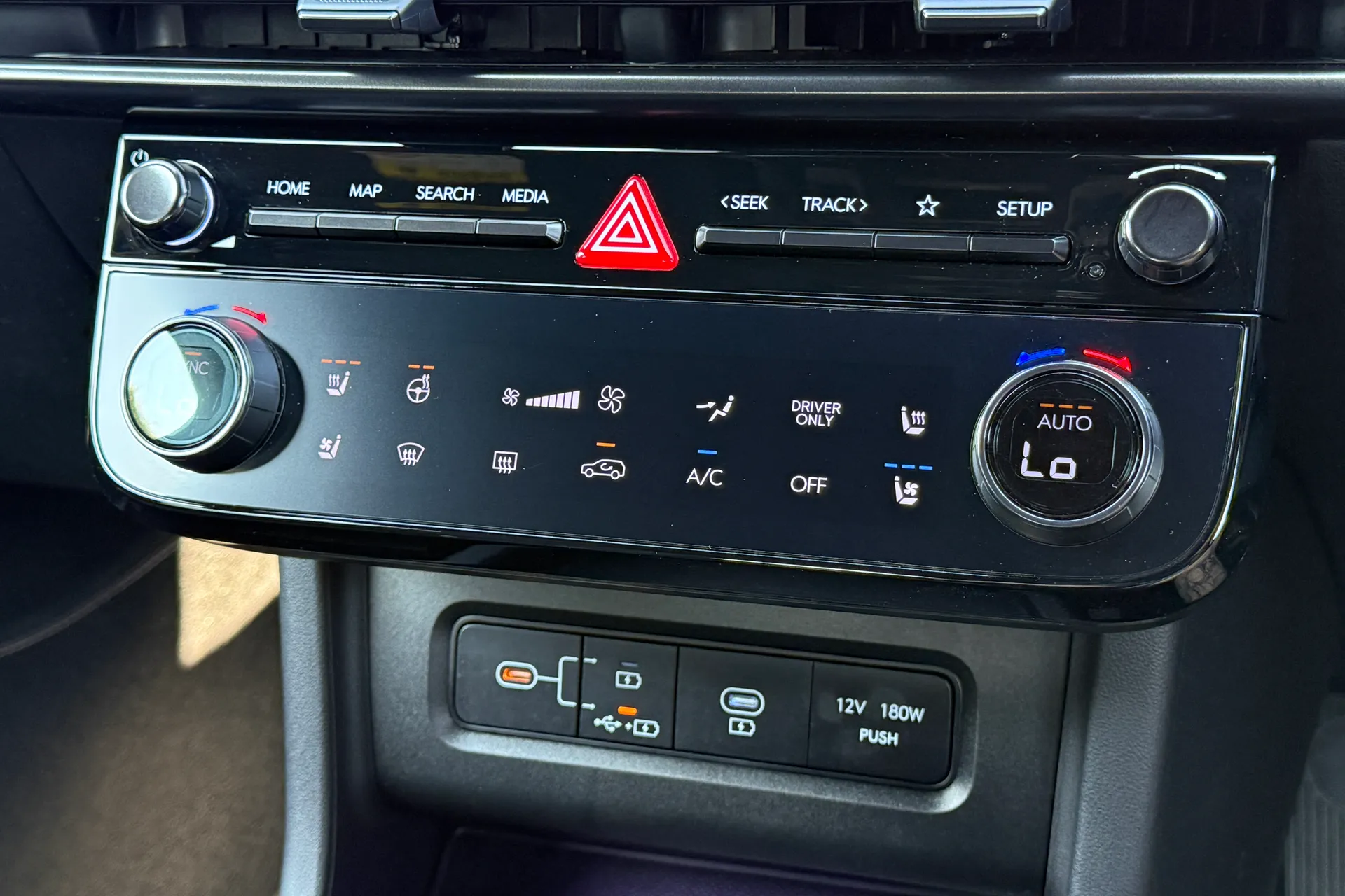 HYUNDAI TUCSON thumbnail image number 15