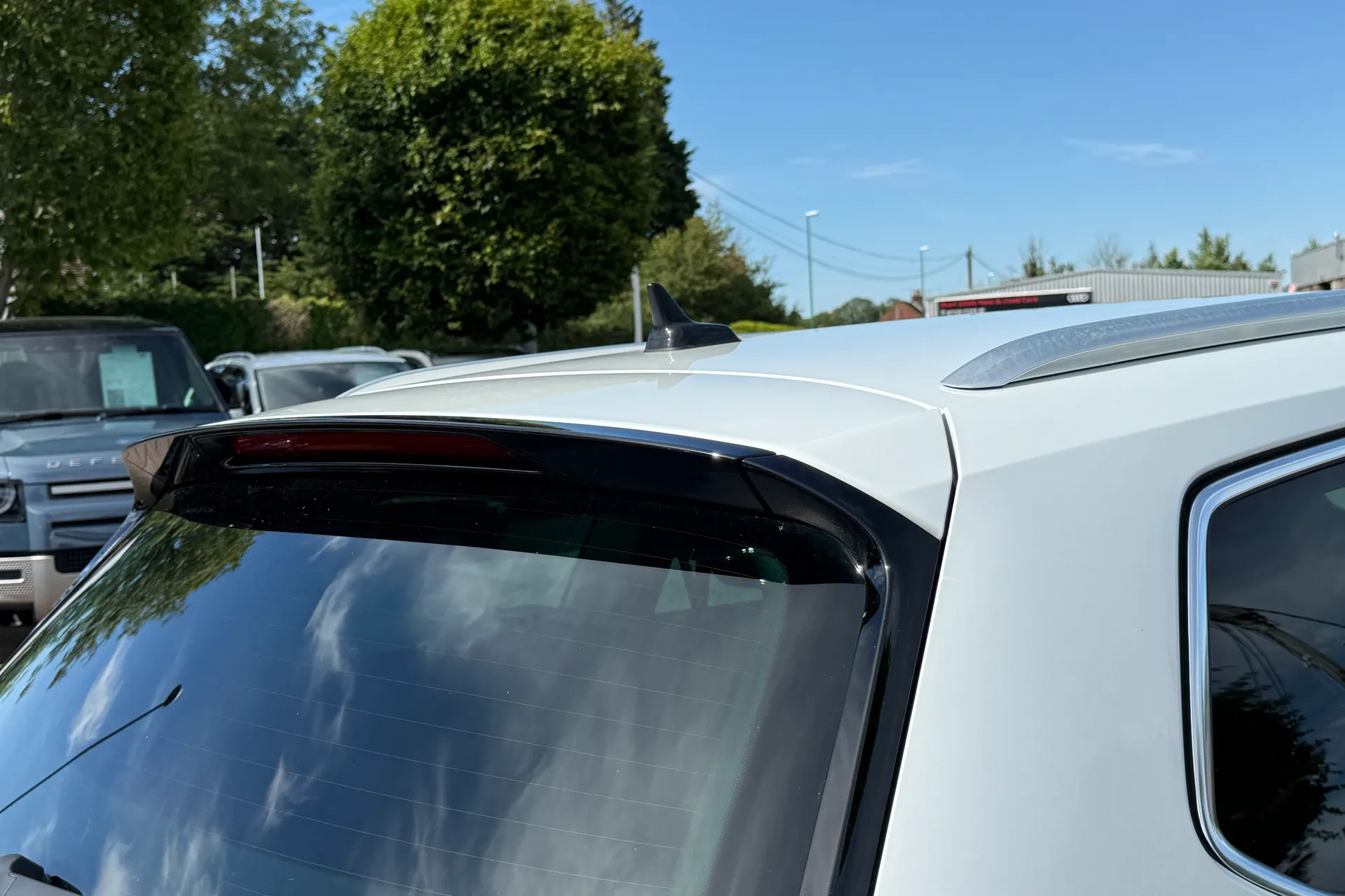 VOLKSWAGEN PASSAT thumbnail image number 46
