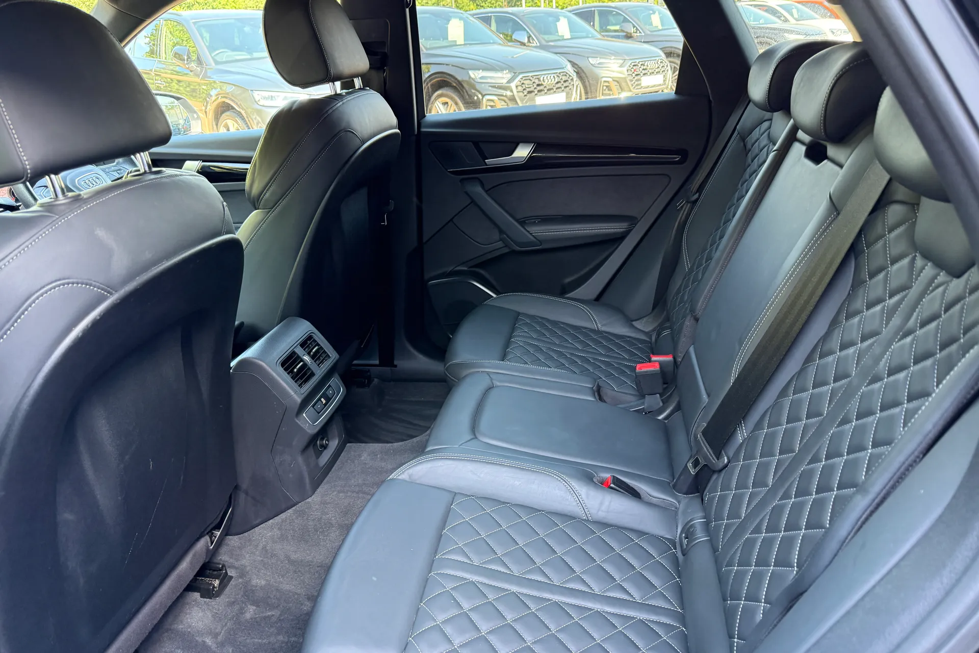 Audi Q5 thumbnail image number 50