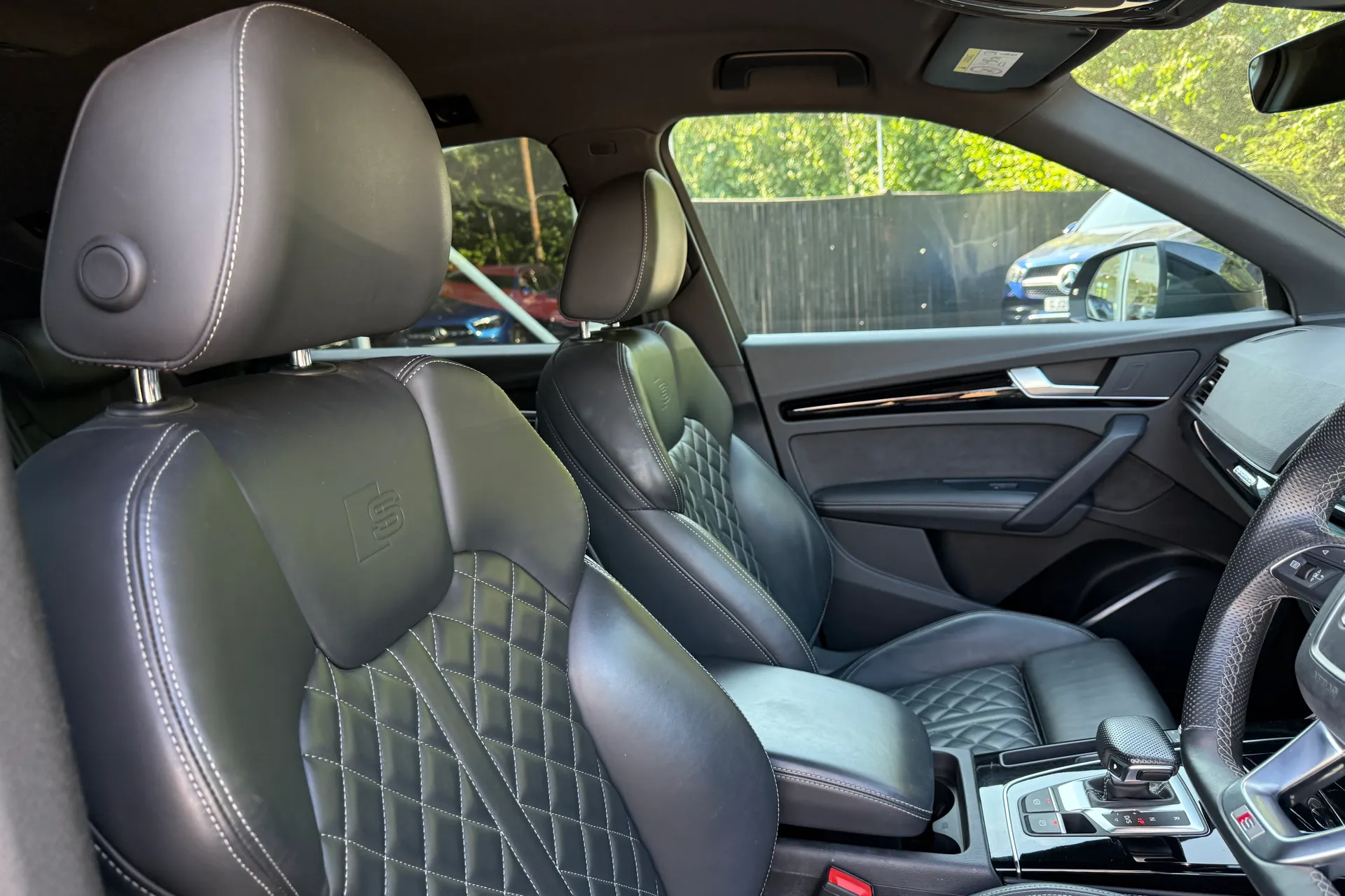 Audi Q5 thumbnail image number 30