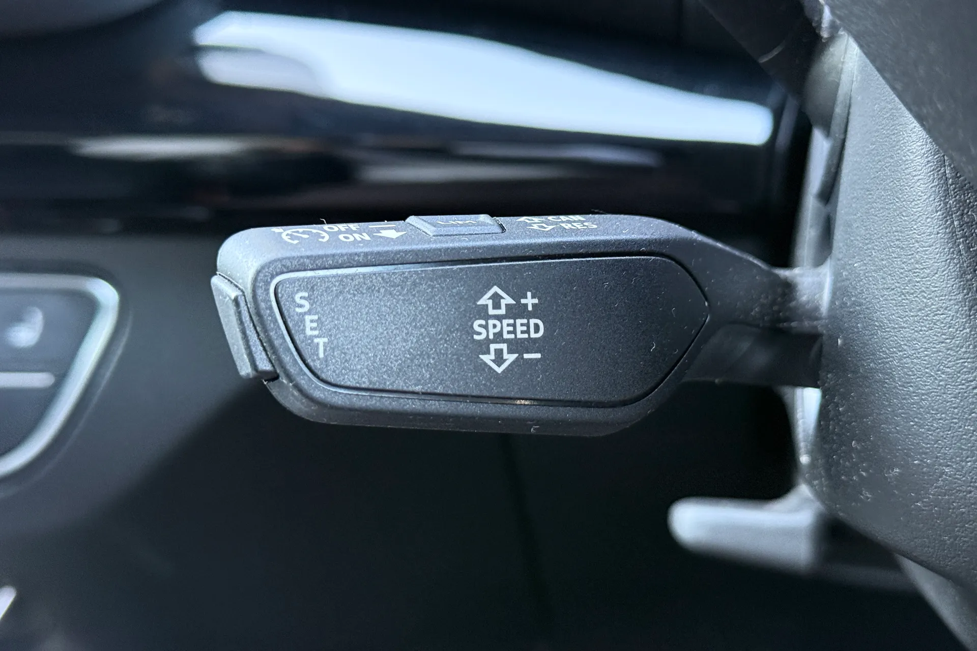 Audi Q5 thumbnail image number 22