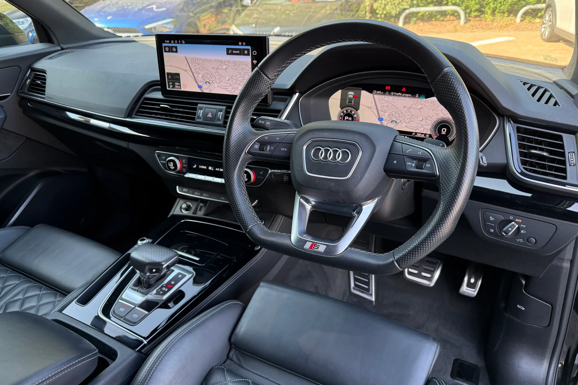 Audi Q5 thumbnail image number 29