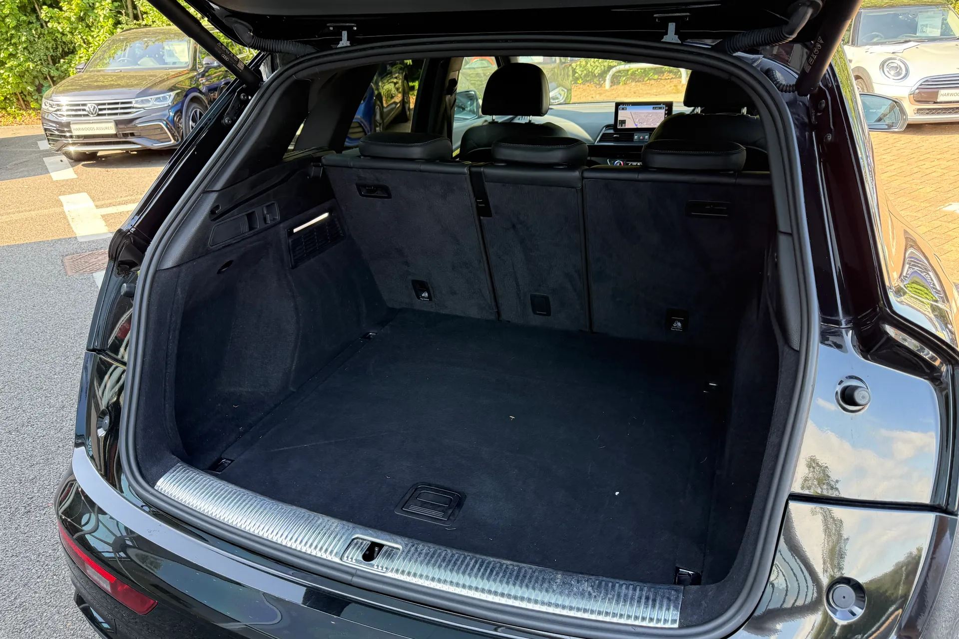 Audi Q5 thumbnail image number 42