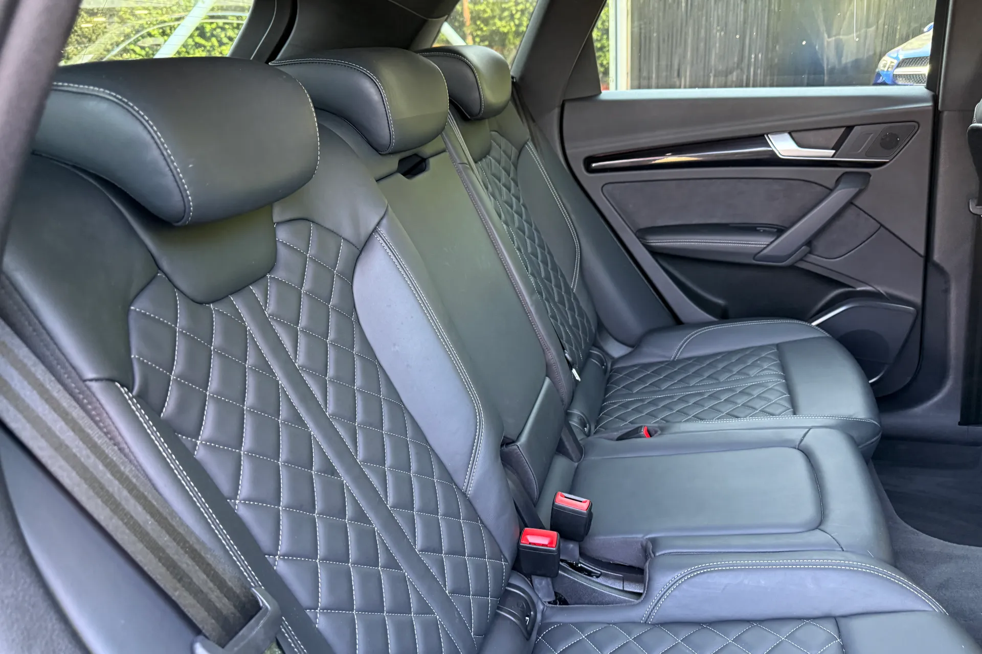 Audi Q5 thumbnail image number 34