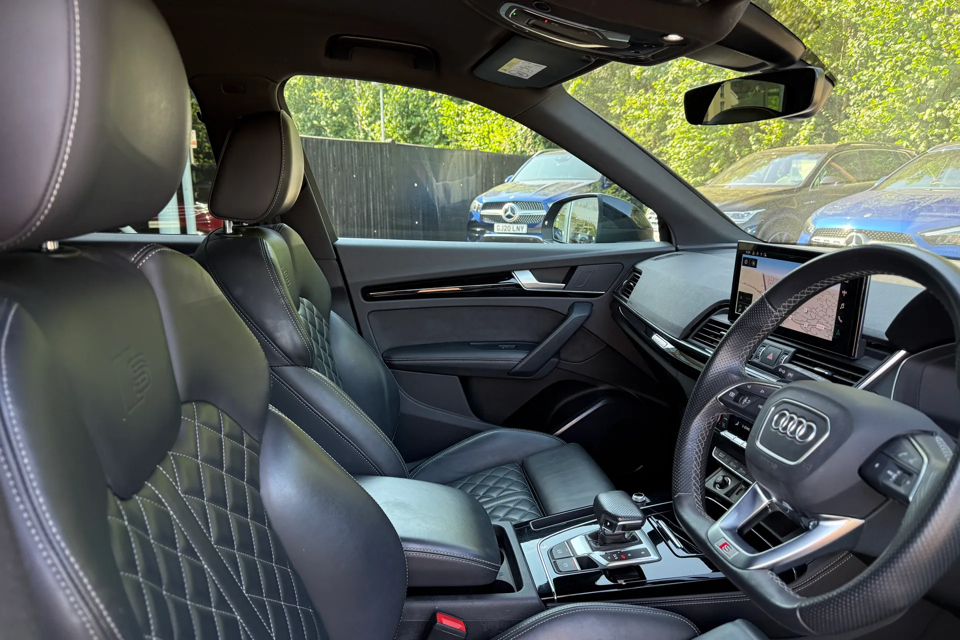 Audi Q5 thumbnail image number 31