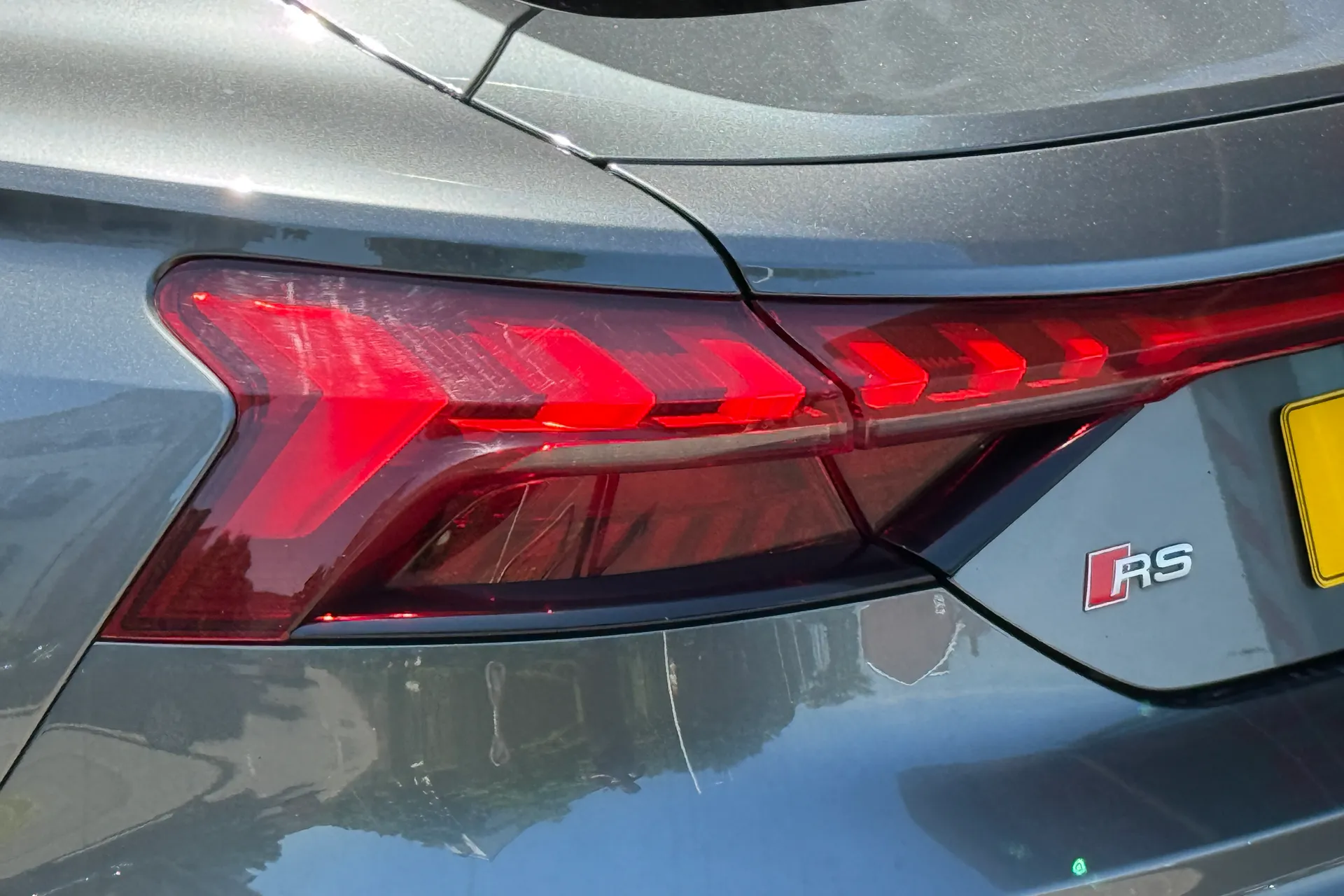 Audi RS e-tron GT thumbnail image number 34