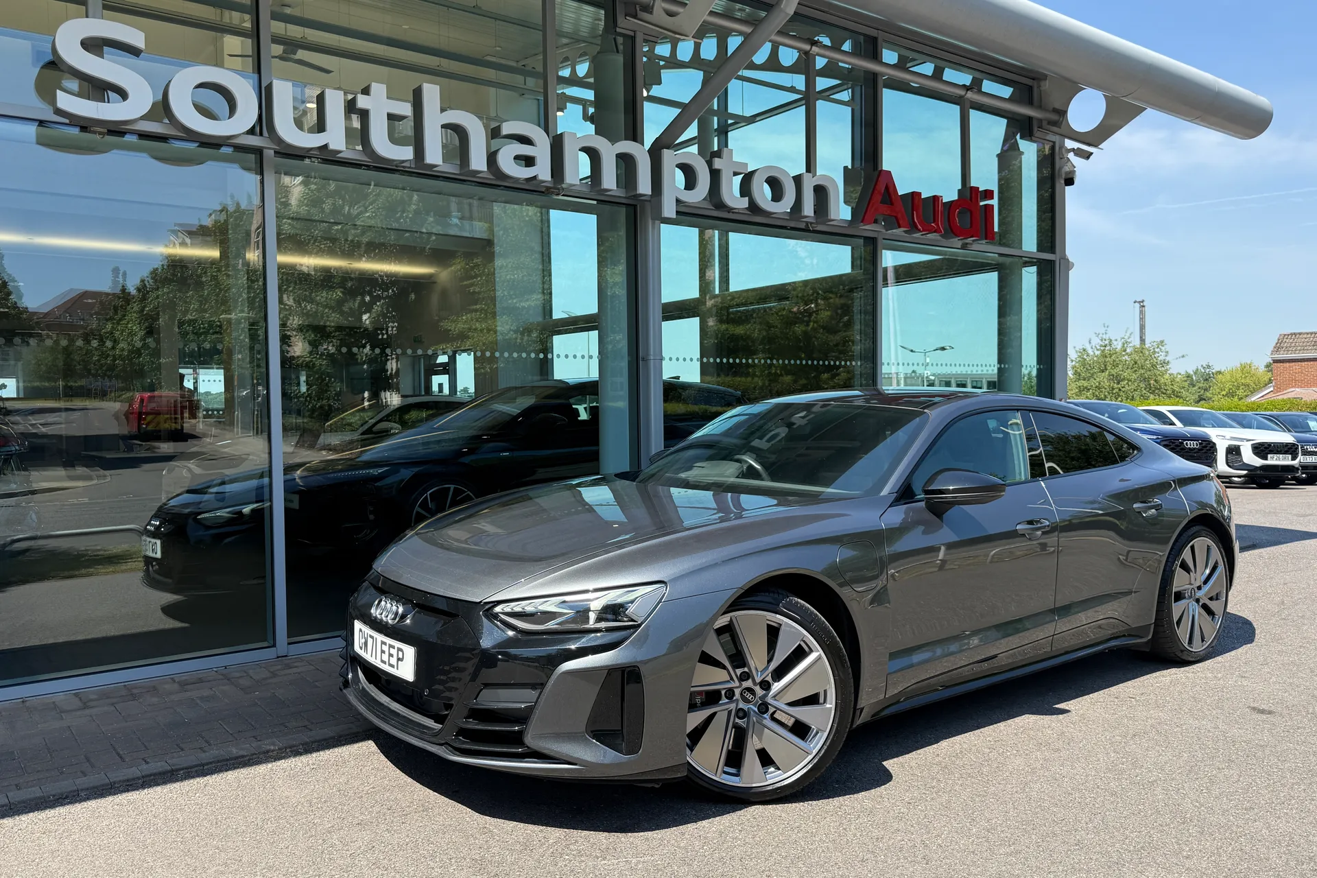 Audi RS e-tron GT thumbnail image number 44