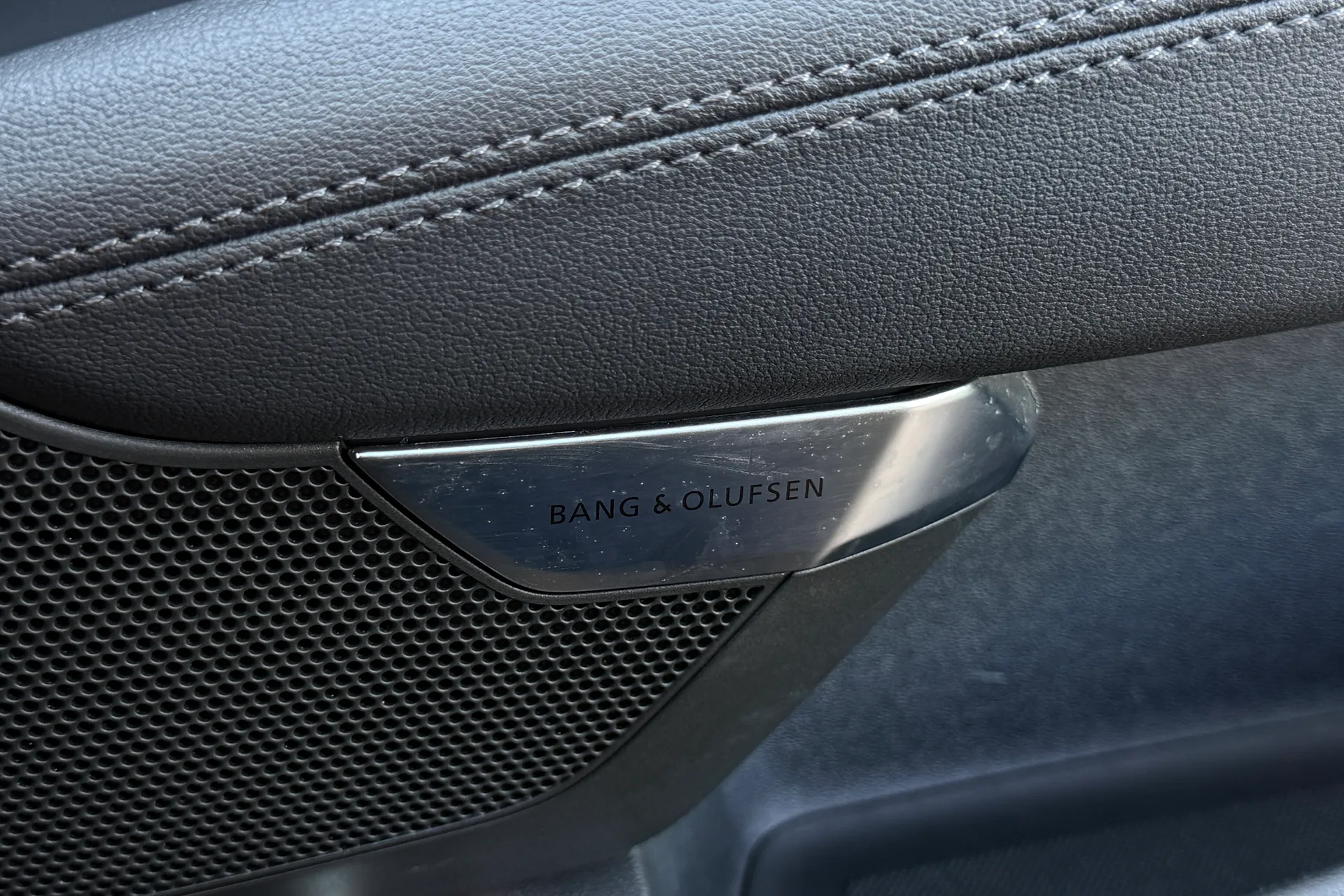 Audi RS e-tron GT thumbnail image number 9