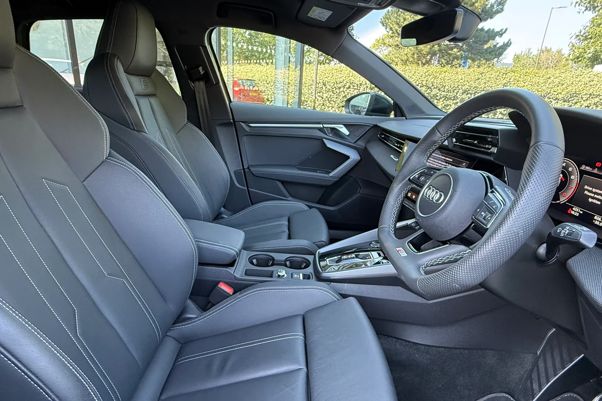 Audi A3 thumbnail image number 36