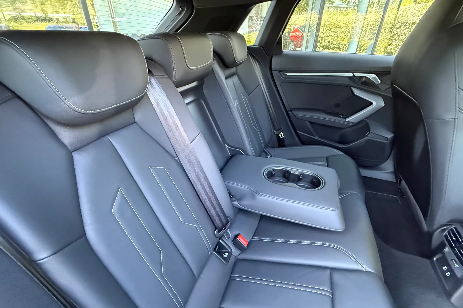 Audi A3 thumbnail image number 48