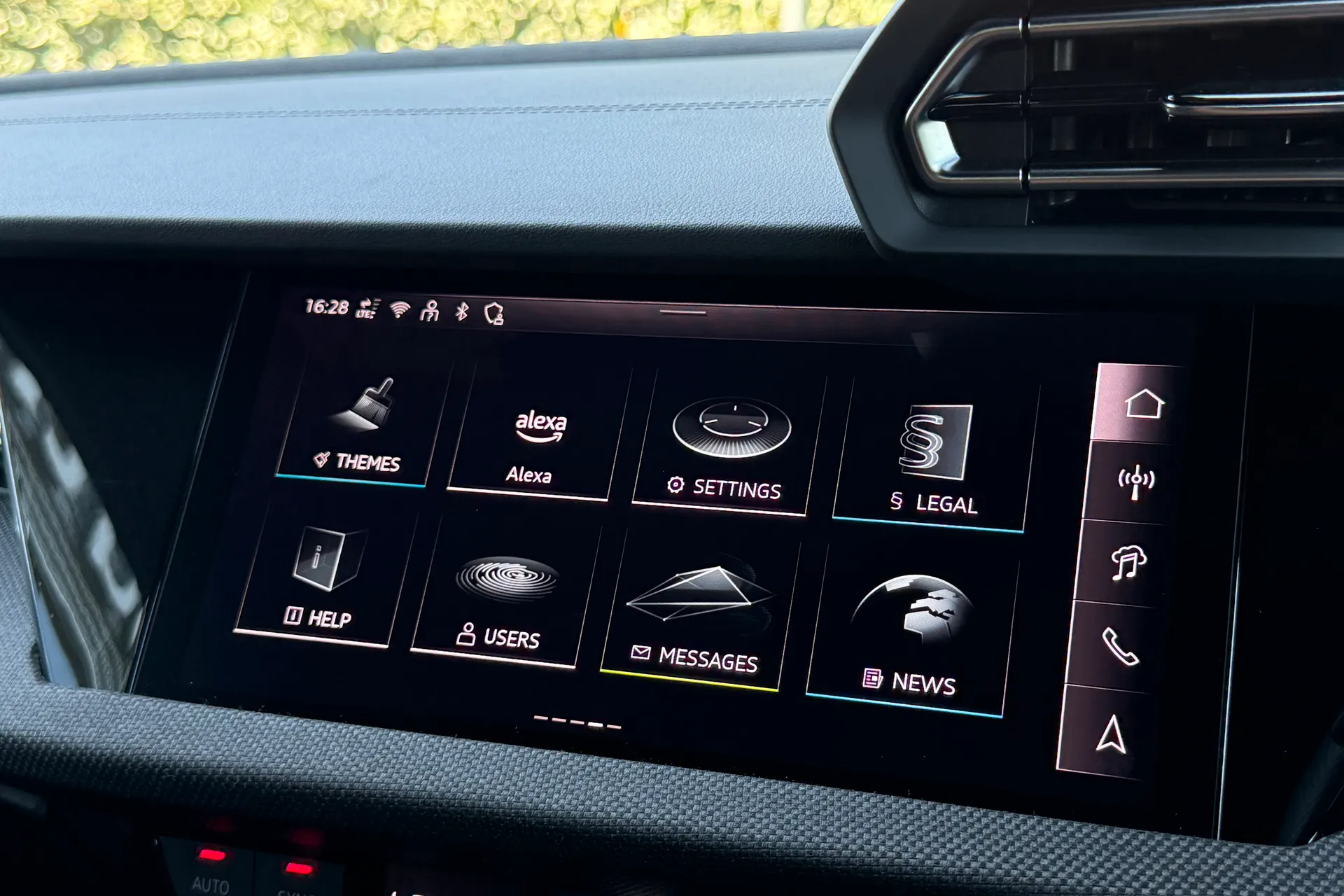 Audi A3 thumbnail image number 39