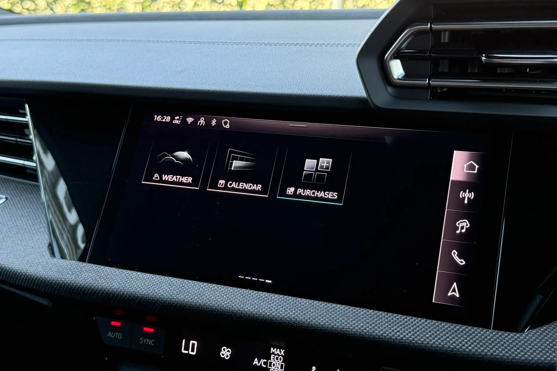 Audi A3 thumbnail image number 42