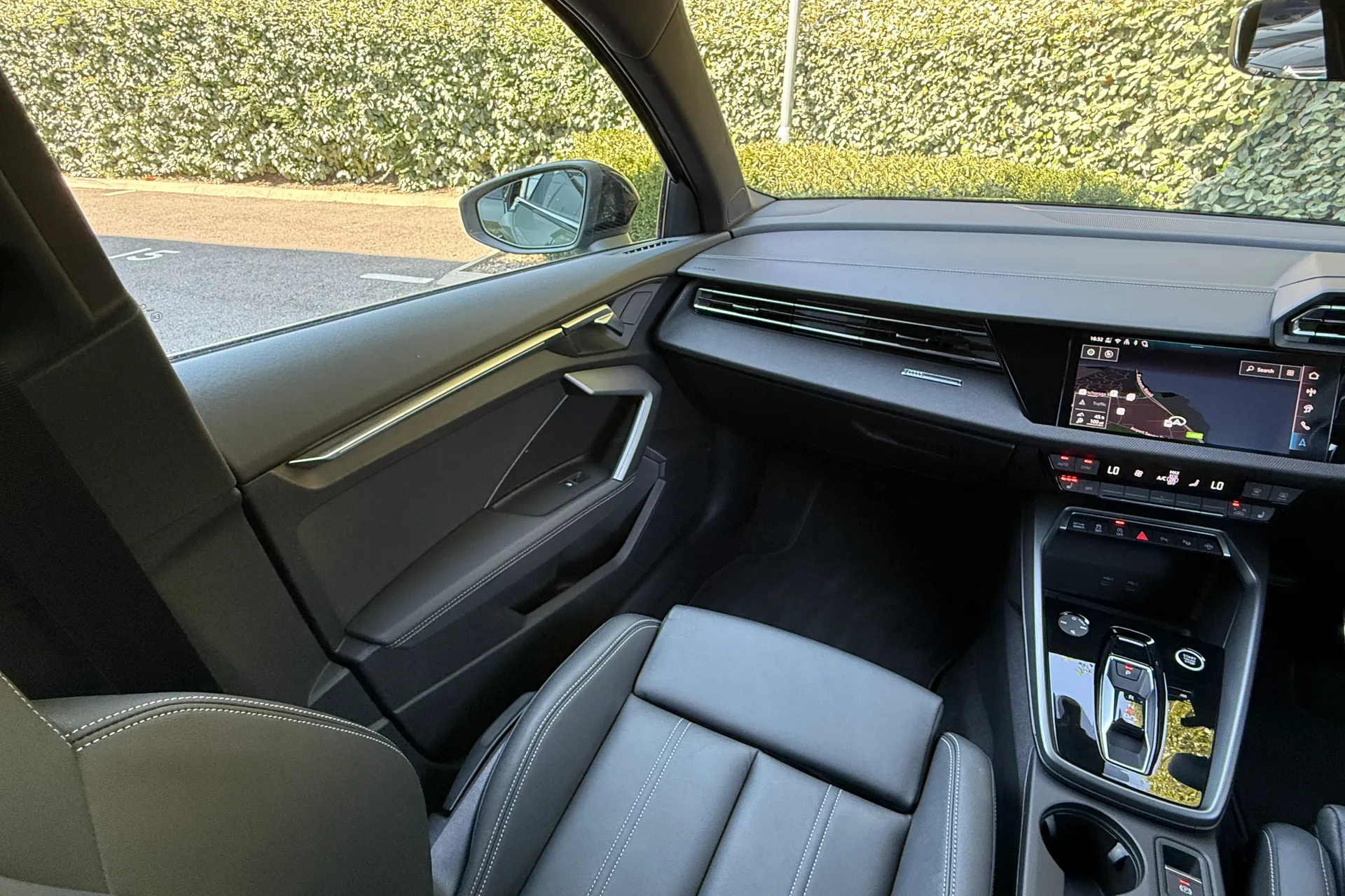 Audi A3 thumbnail image number 64