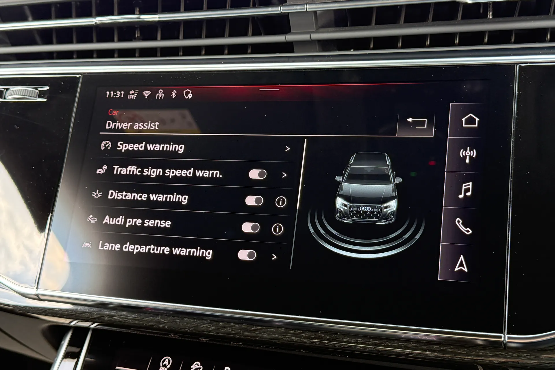 Audi Q7 thumbnail image number 15