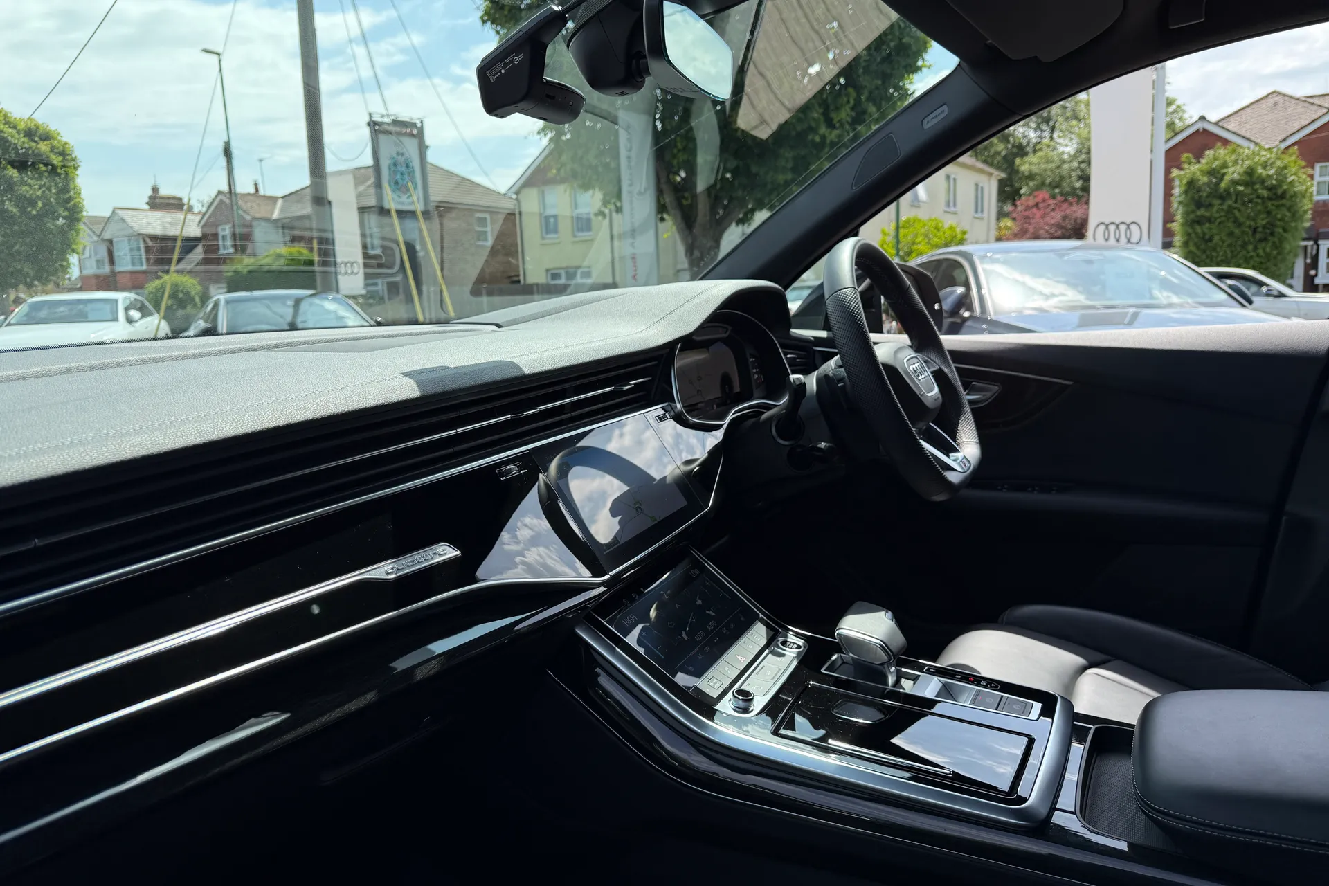 Audi Q7 thumbnail image number 38