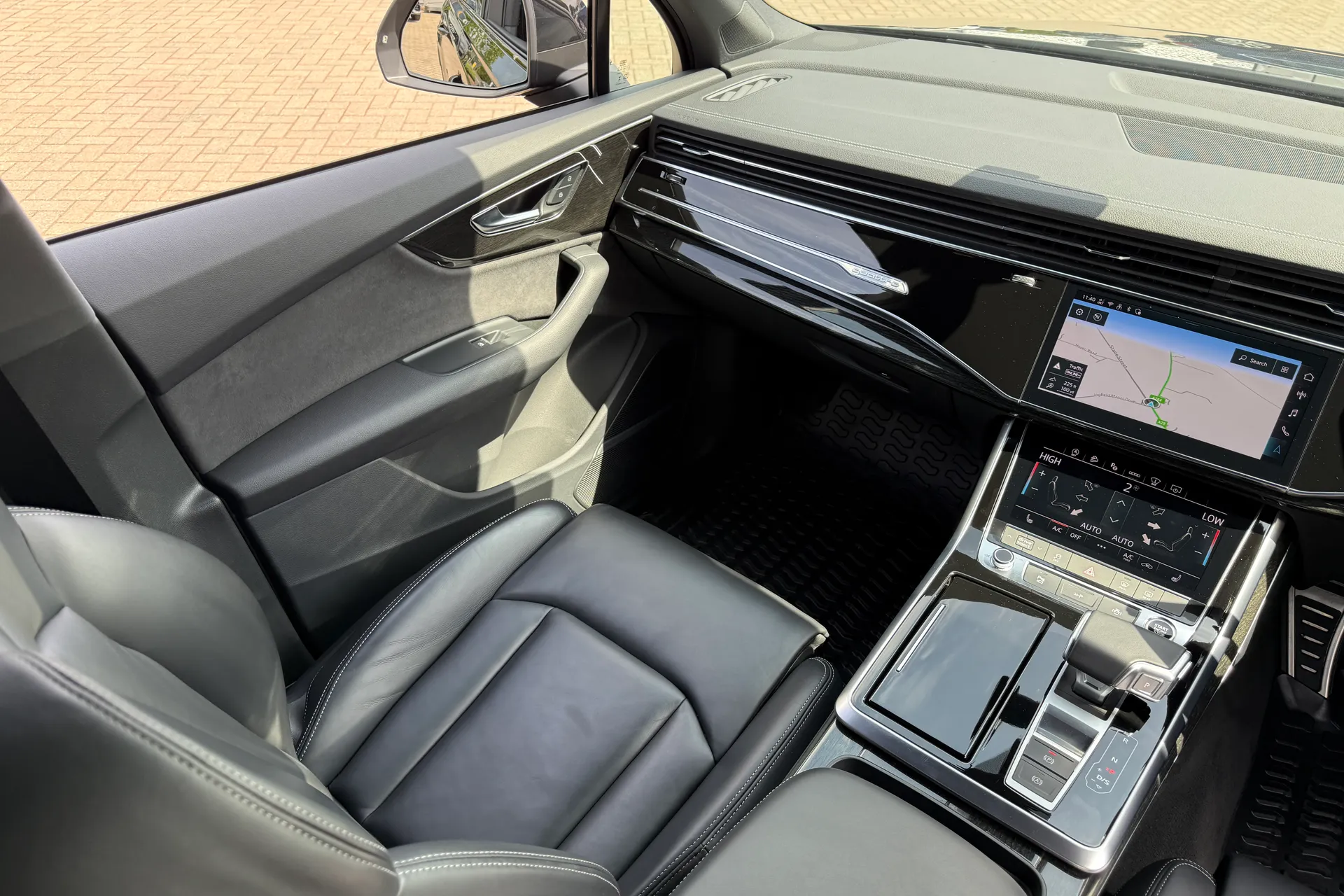 Audi Q7 thumbnail image number 49