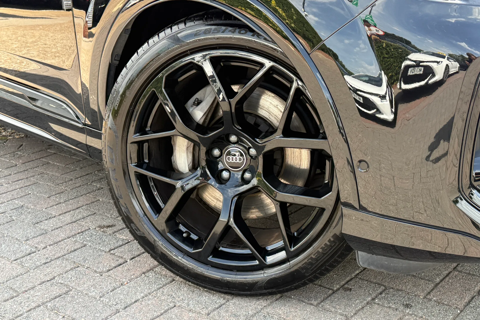 Audi Q7 thumbnail image number 7