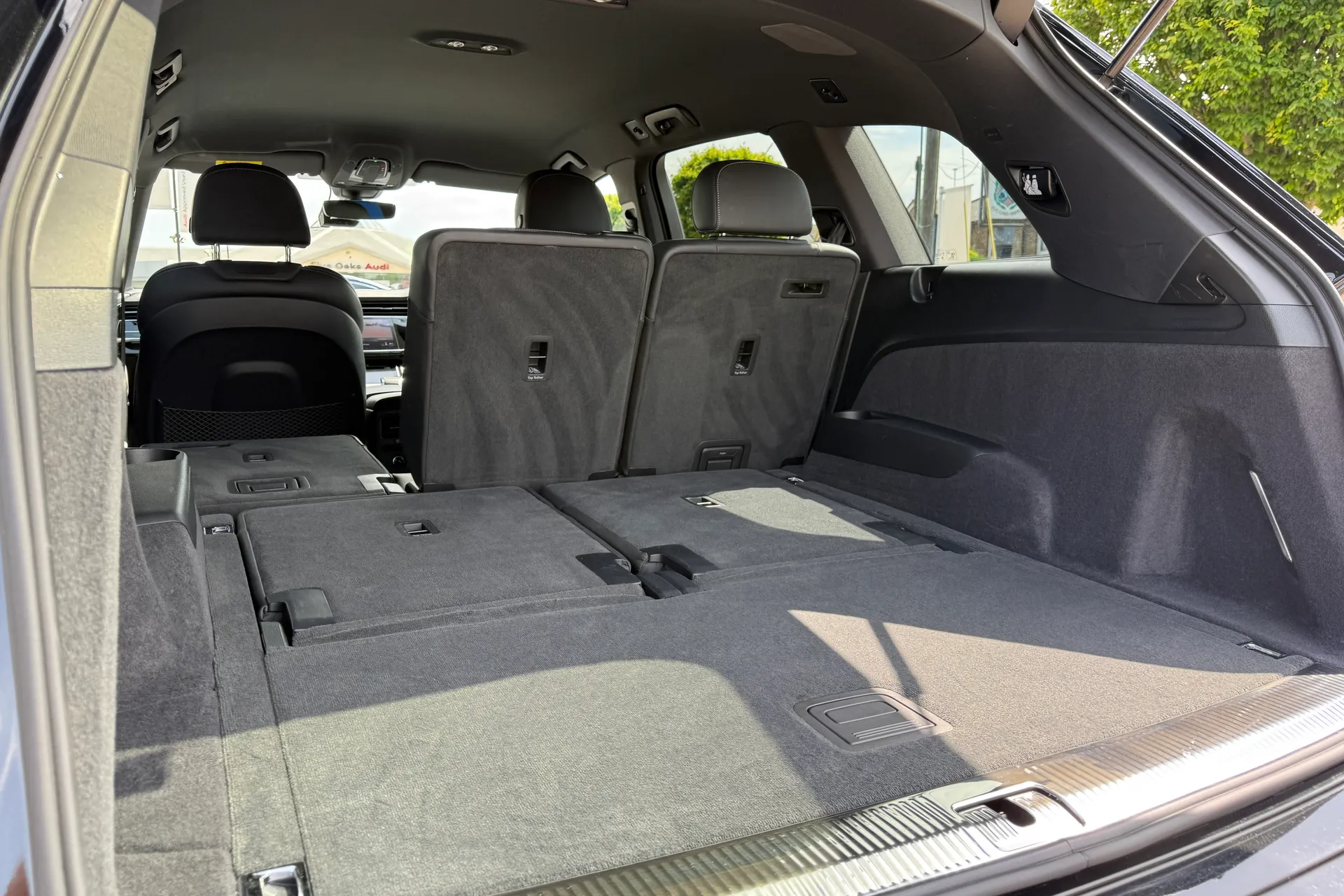 Audi Q7 thumbnail image number 46