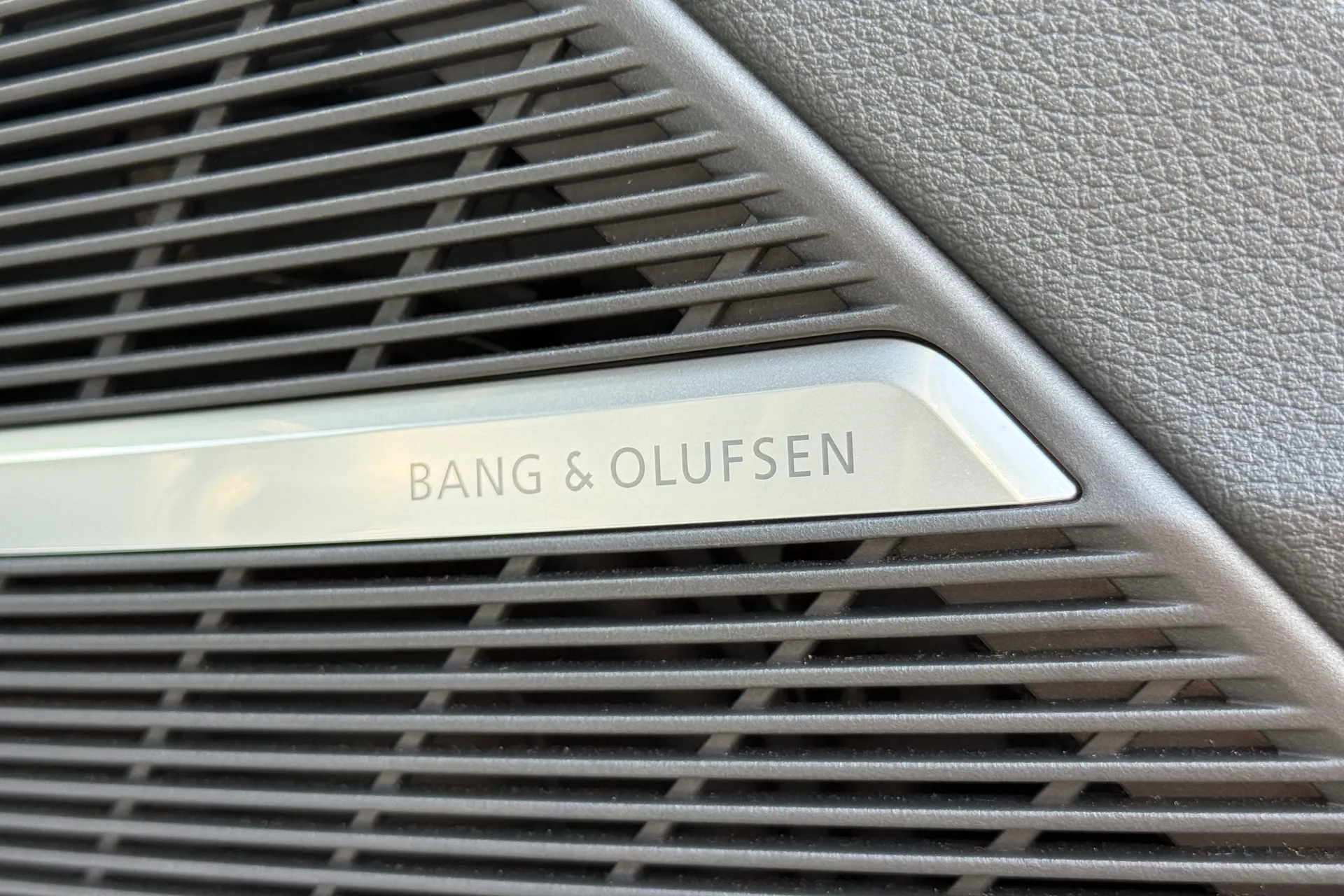 Audi Q7 thumbnail image number 23