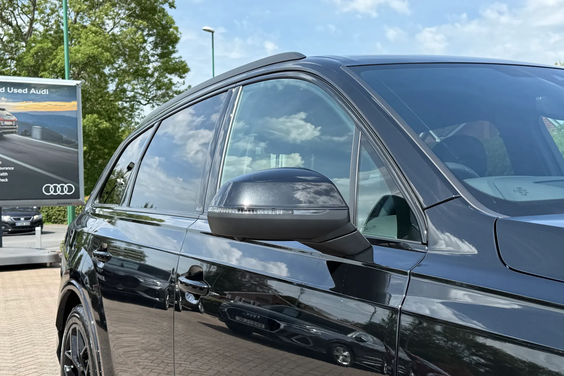 Audi Q7 thumbnail image number 60