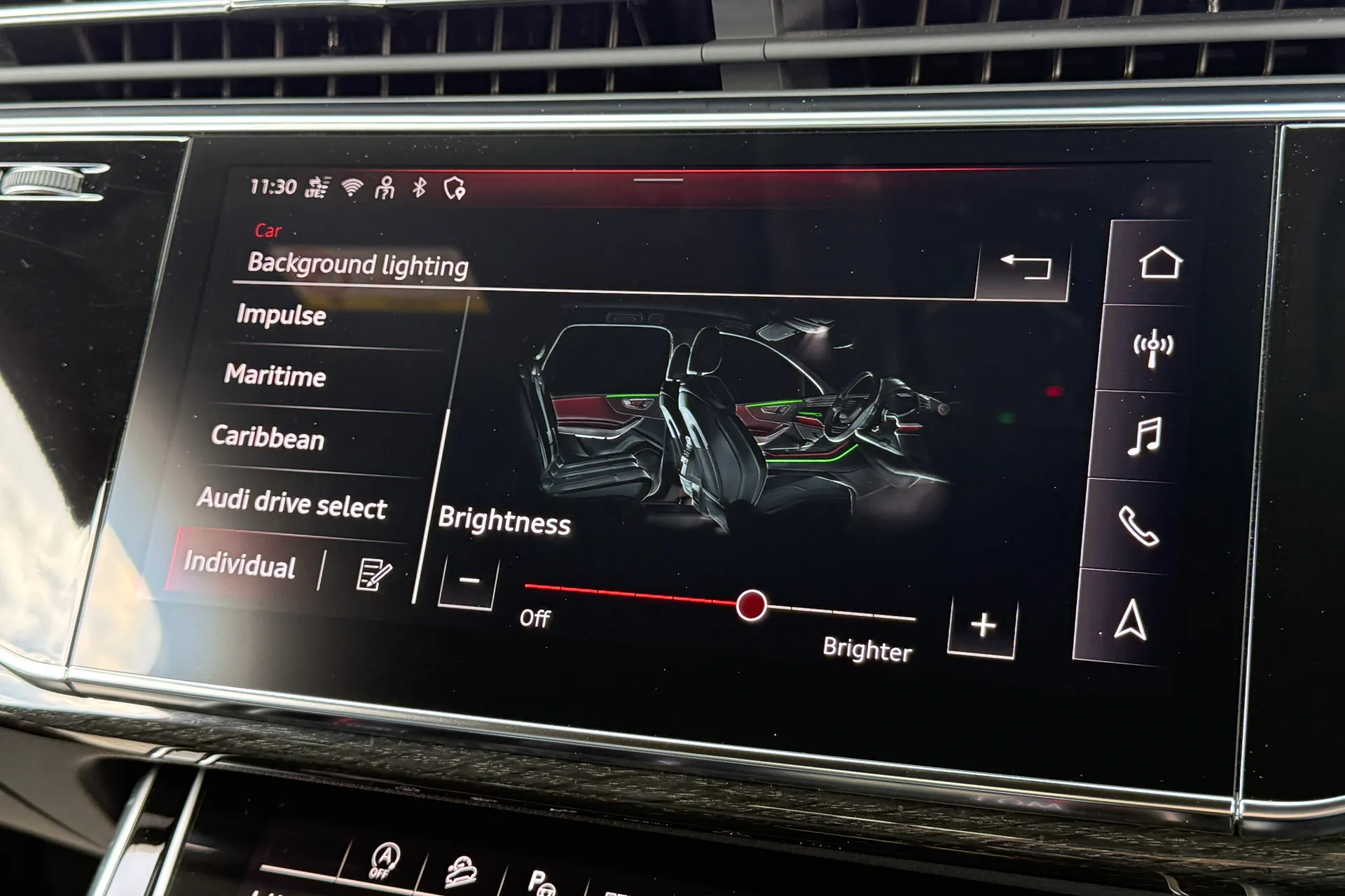 Audi Q7 thumbnail image number 16