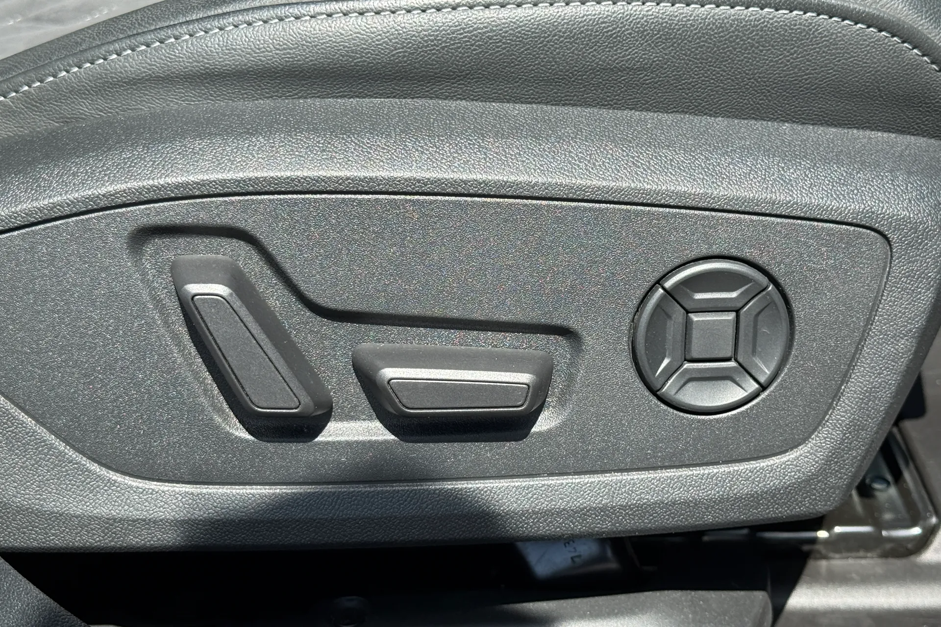 Audi A3 thumbnail image number 39