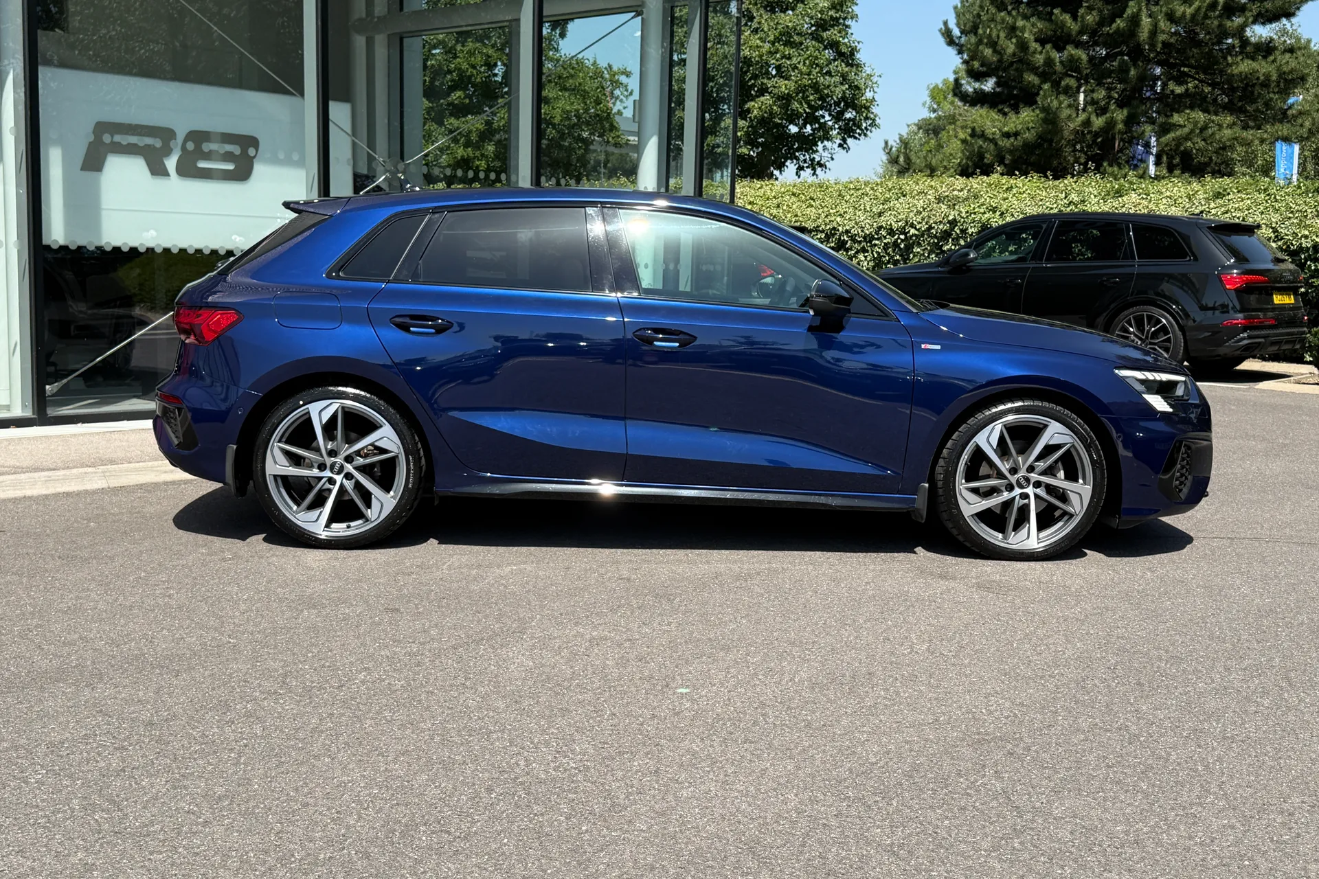 Audi A3 thumbnail image number 2