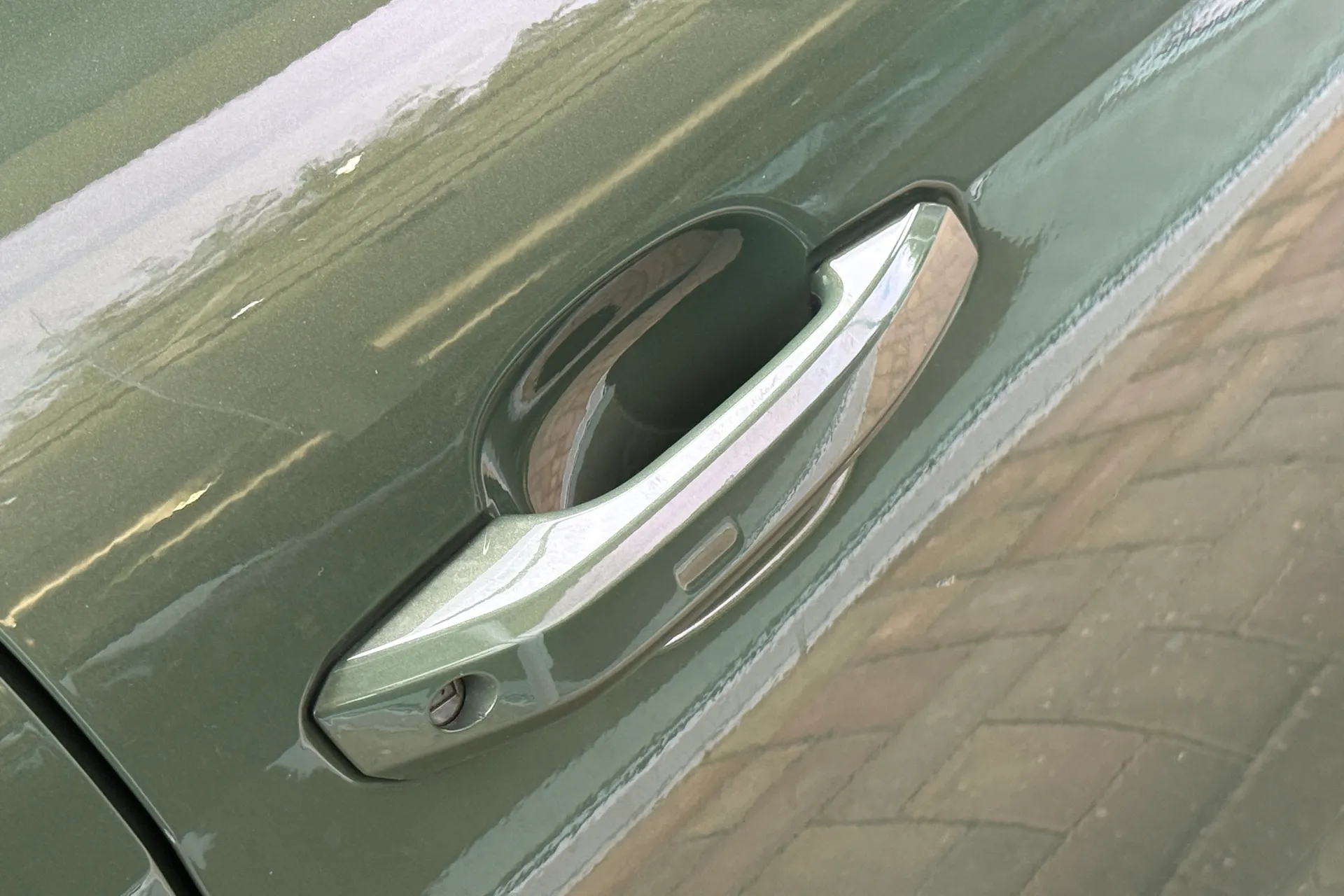 Audi A4 thumbnail image number 35