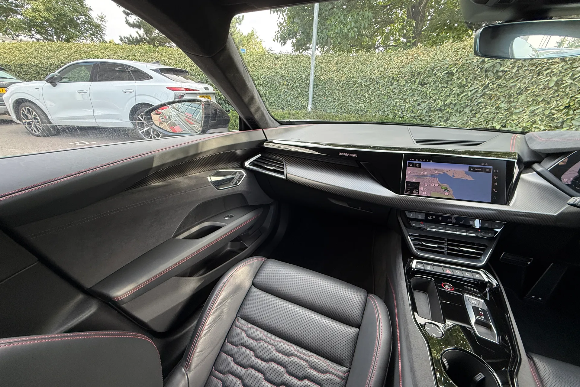 Audi RS e-tron GT thumbnail image number 61
