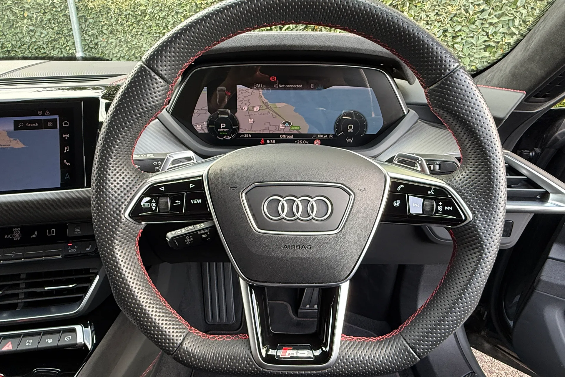 Audi RS e-tron GT thumbnail image number 16